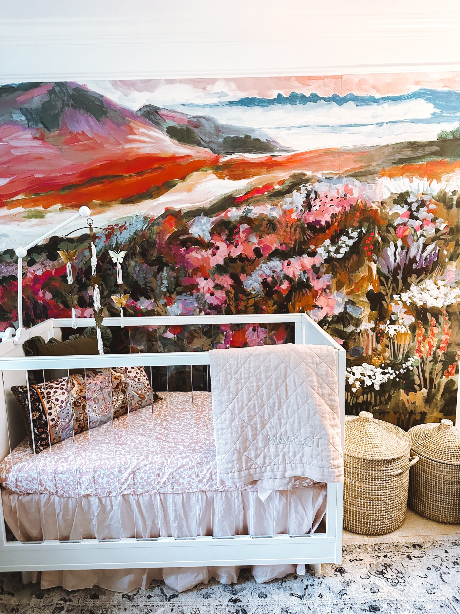 Eclectic nursery of my dreams!!!! #anthrovibes #anthropologie #eclectic #girlnursery #bohonursery 