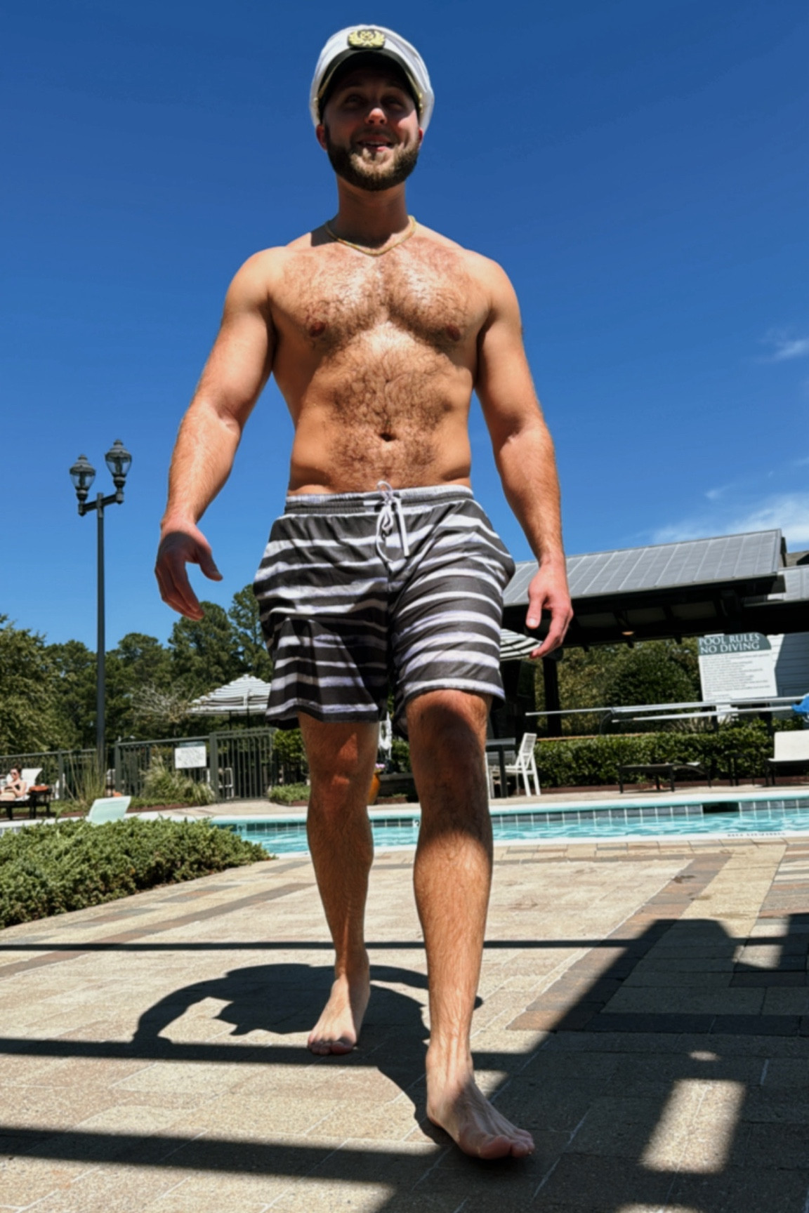 Men Lululemon trunks!
