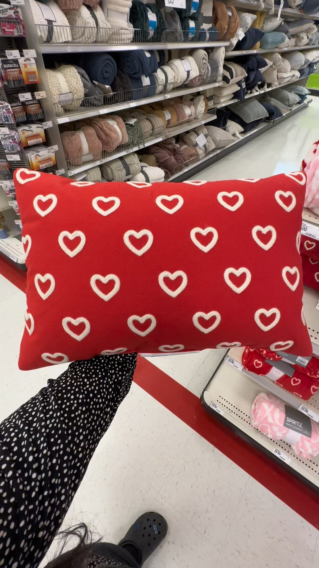 Target 🎯 Valentine’s Day finds. ✨

#LTKstyletip #LTKsalealert #LTKhome