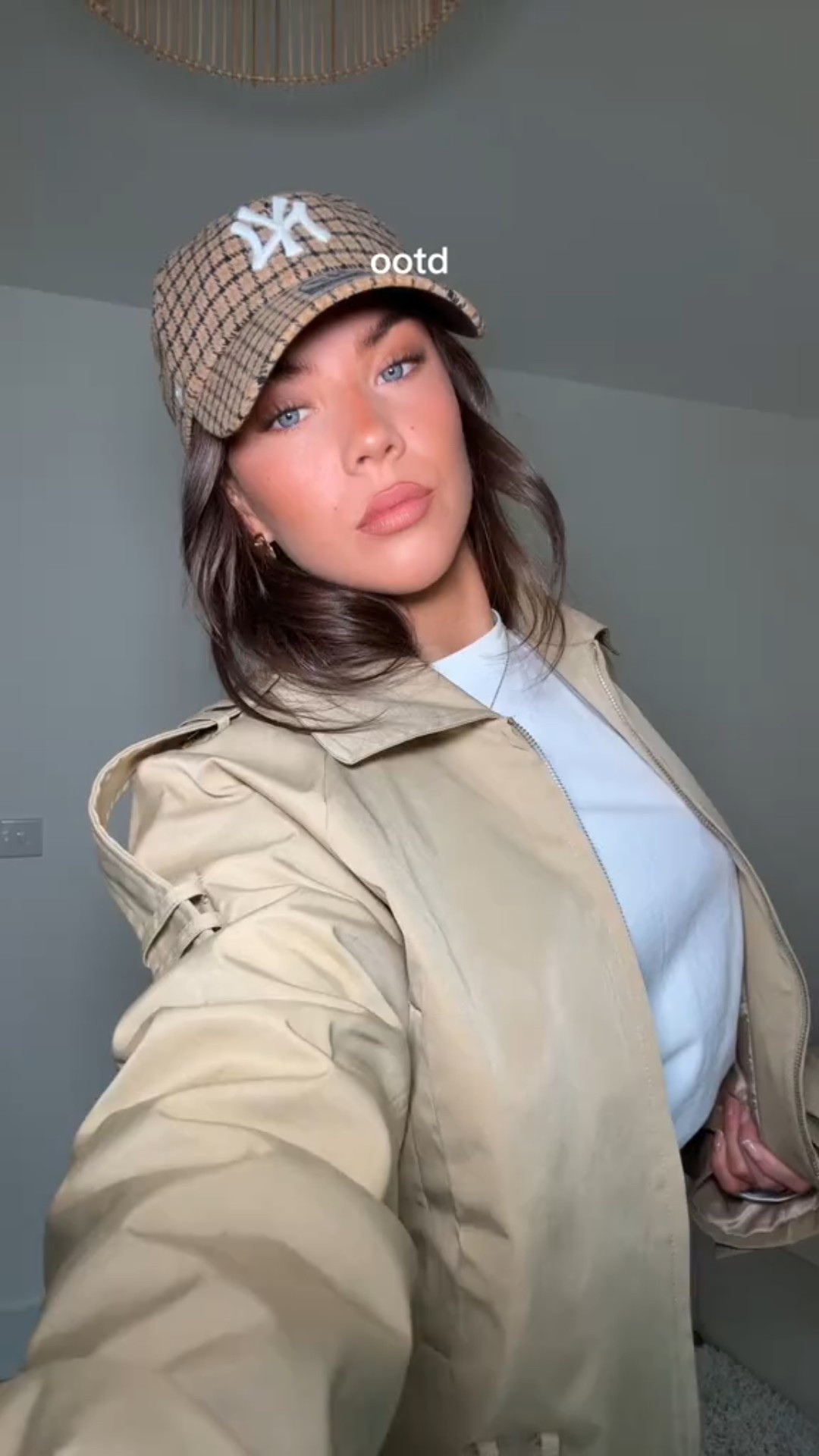 Trench - outfit - casual outfit 

#LTKstyletip #LTKuk #LTKwinter