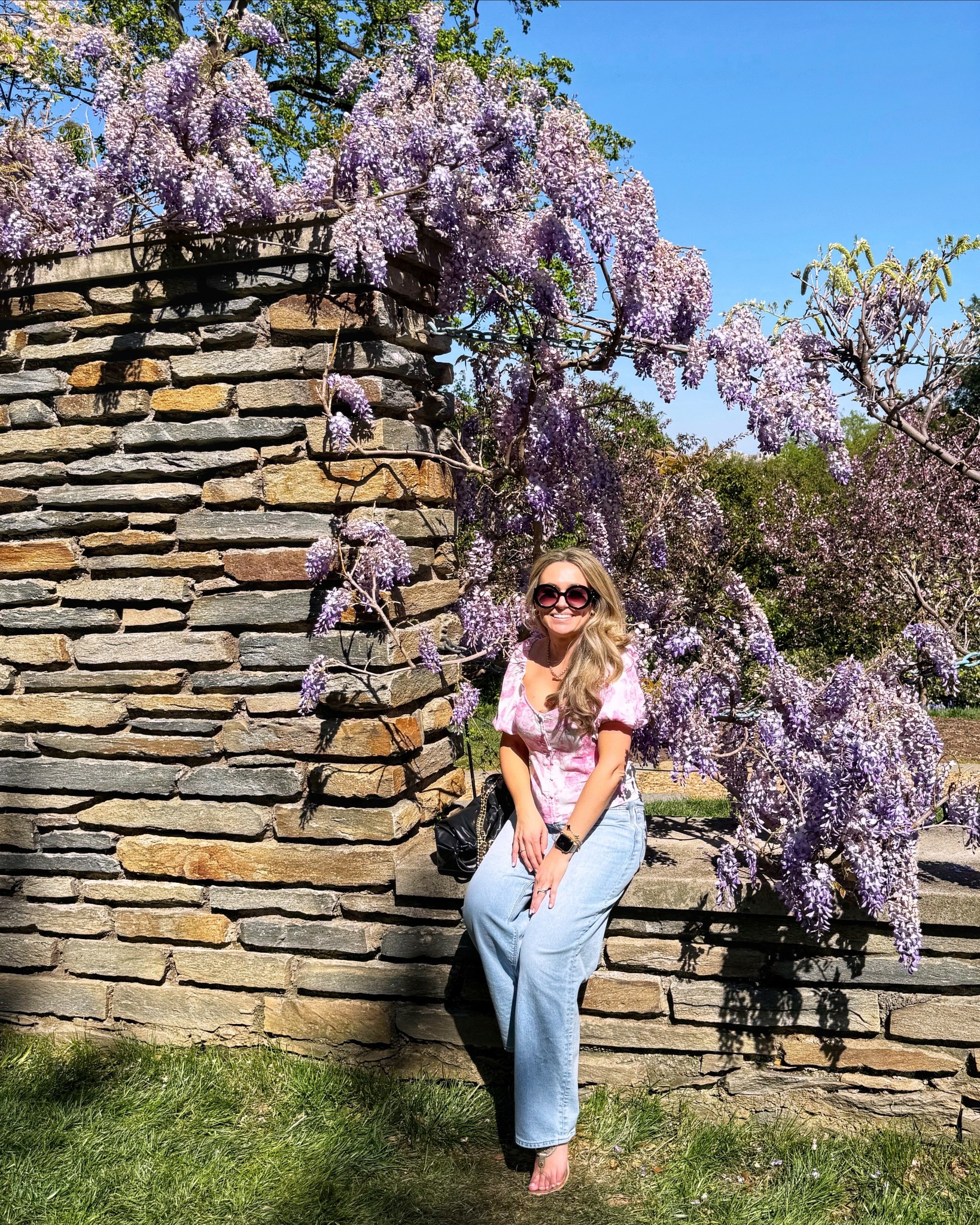 Spring tops, feminine tops

#LTKgrwm #LTKdayinmylife #LTKootd