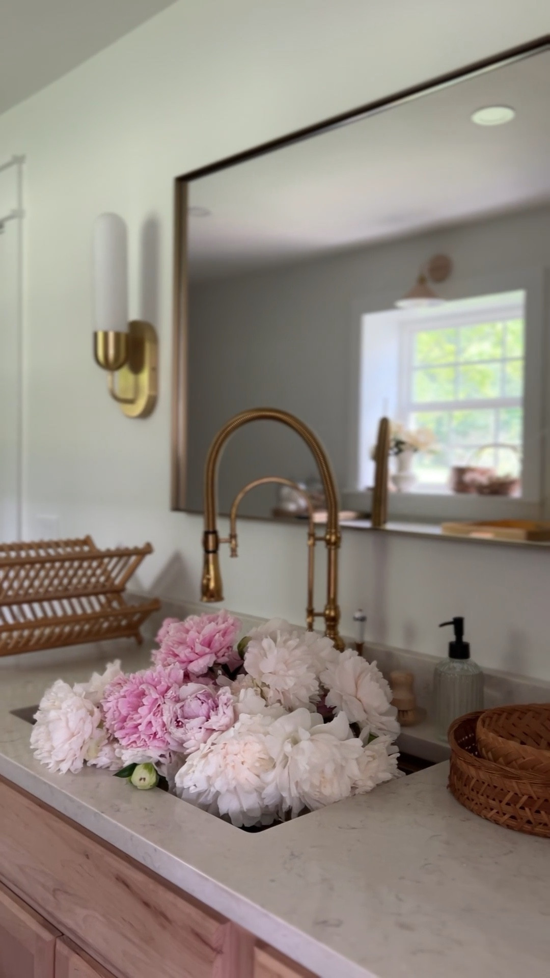 Anyone else ready for peony season? Our butler's pantry looks extra beautiful with fresh-cut bouquets filling the brass sink. ✨ 

#LTKHome #LTKSeasonal #LTKSaleAlert