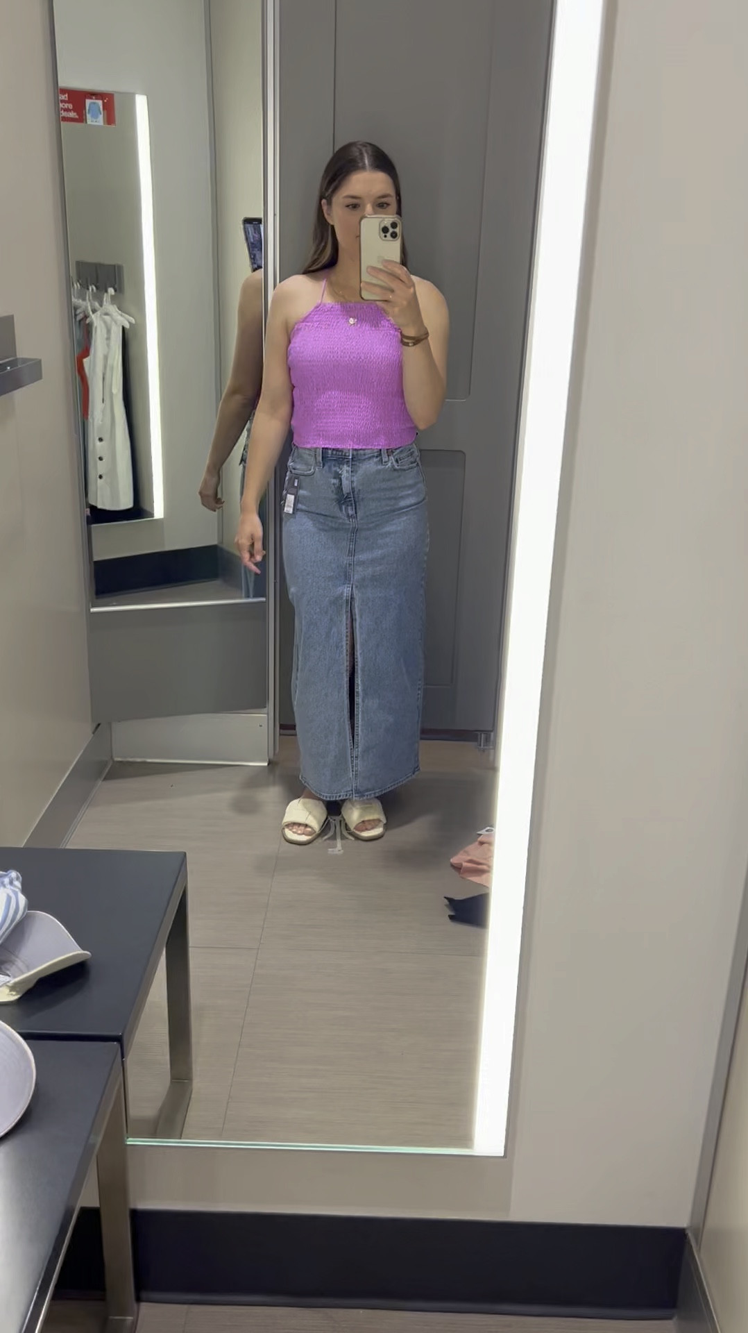 Affordable outfit idea under $60

Target finds, denim skirt, maxi skirt, summer outfit 

#LTKSeasonal #LTKSummerSales #LTKFindsUnder50