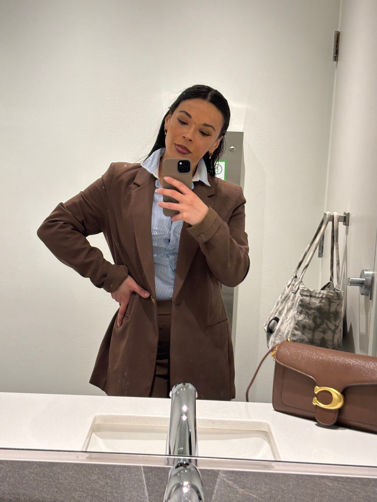 I love this blazer from The Drop by Amazon. A brown blazer is so easy to style.

#LTKgrwm #LTKWorkwear