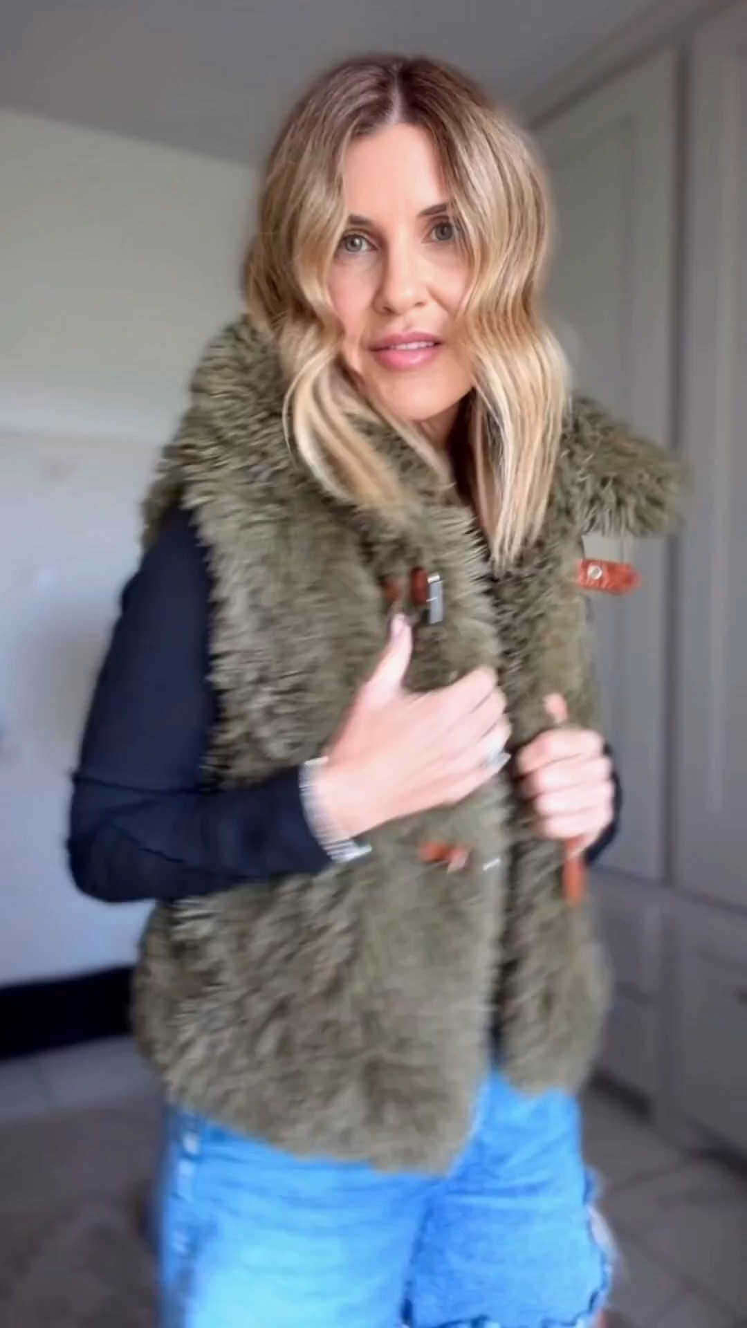 My faux fur cropped vest is several years old from Free People. I’ve wanted a longer one and found it at the Nordstrom Sale! I’m in love! Wearing a small

#LTKOver40 #LTKSaleAlert

Comment SHOP below to receive a DM with the link to this post on my LTK ⬇ https://liketk.it/6jiiJ