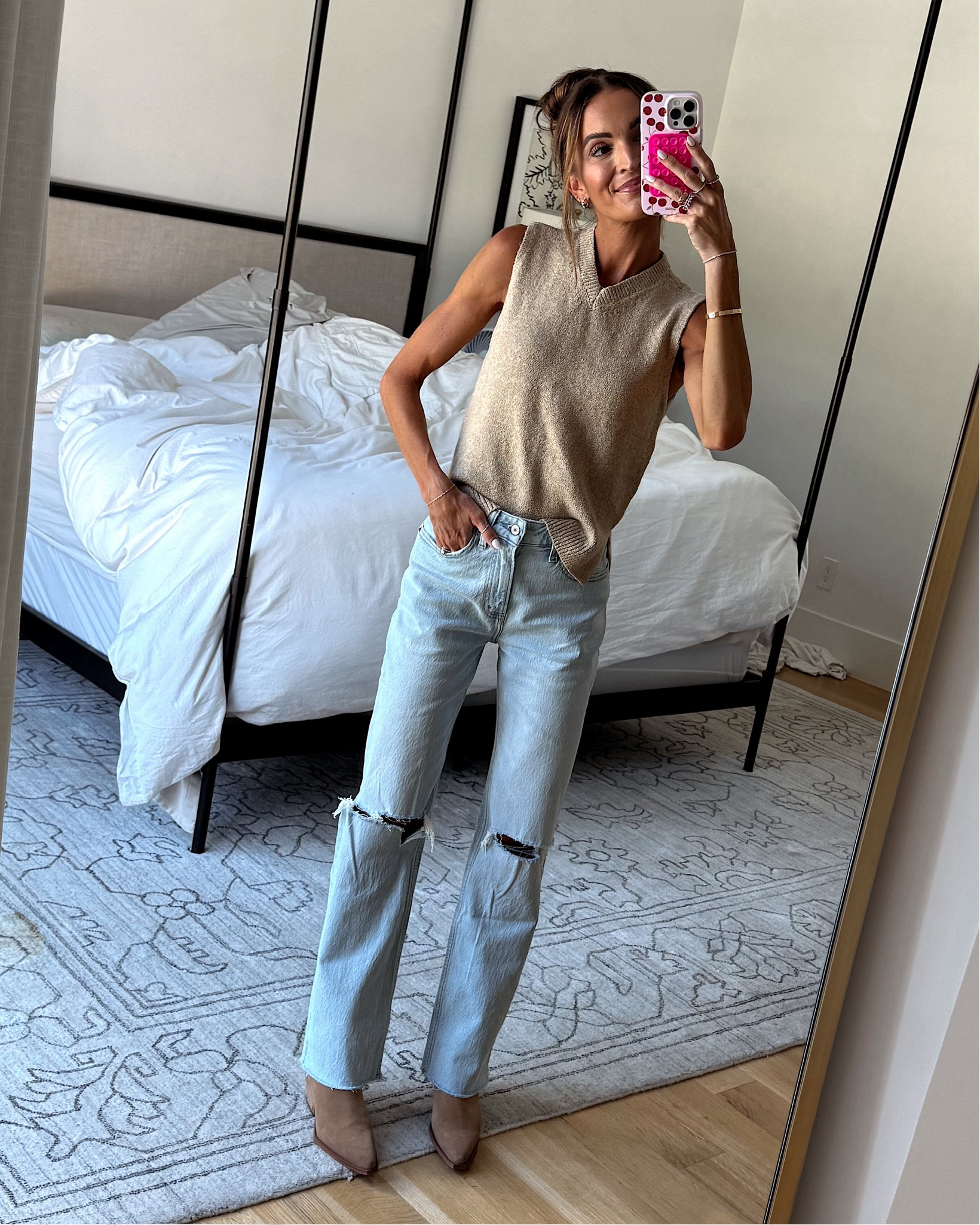 no better way to transition to fall than with a cutie sweater vest like this one! 🍂 use code AFLAUREN for 15% off! runs tts, wearing xs 

#LTKSaleAlert