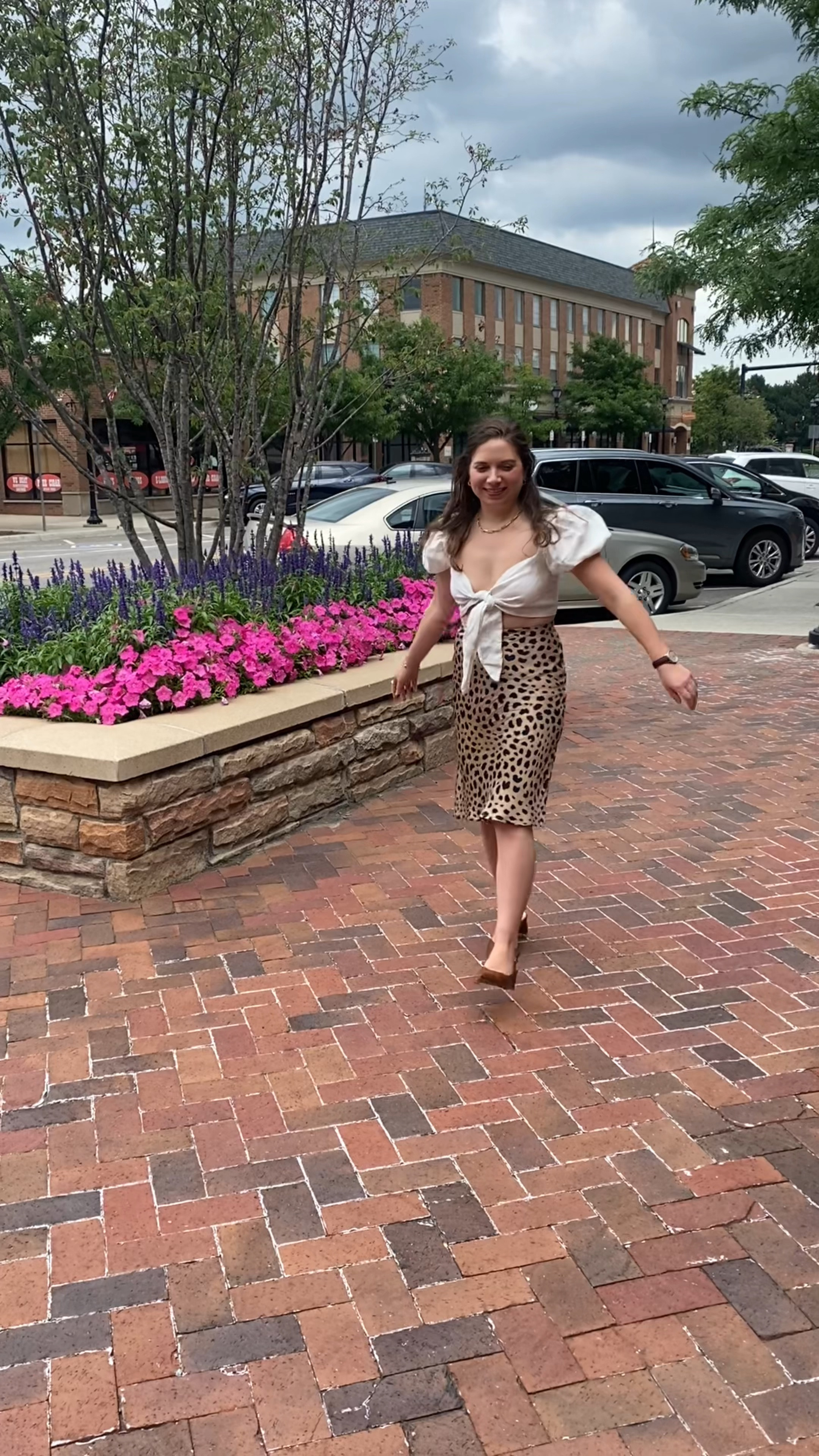 Restyling some of my favourite wardrobe staples for summer!! In other news, I leave for Turkey in a week!! 