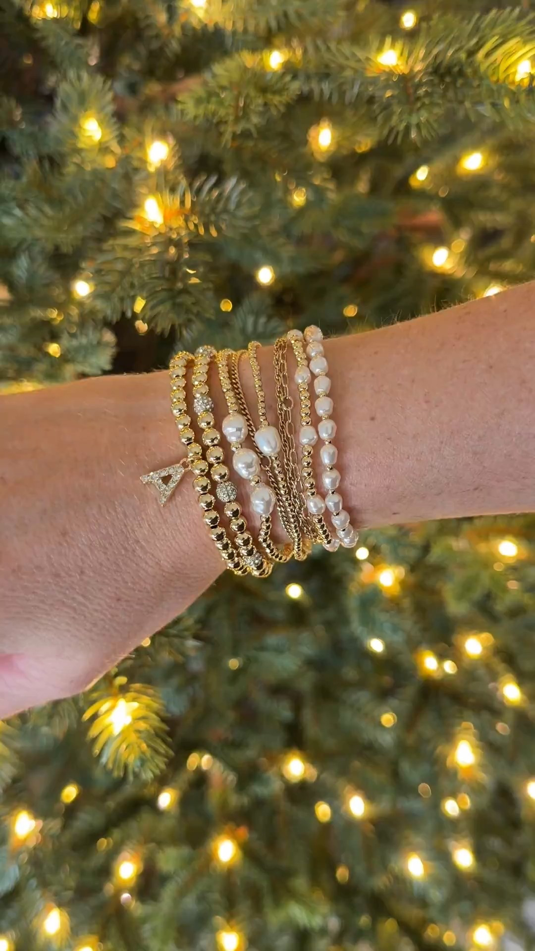 Baublebar is having an extra 20% off sale! My favorite pisa stacking bracelets are as low as $12!



#LTKFindsUnder50 #LTKGiftGuide #LTKSaleAlert