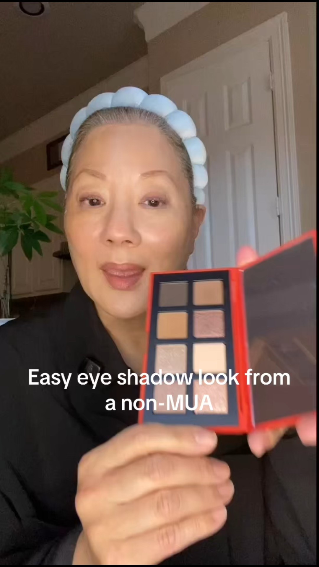 Easy eye shadow look from me who is not a makeup artist 

#LTKFindsUnder50 #LTKBeauty #LTKvlog