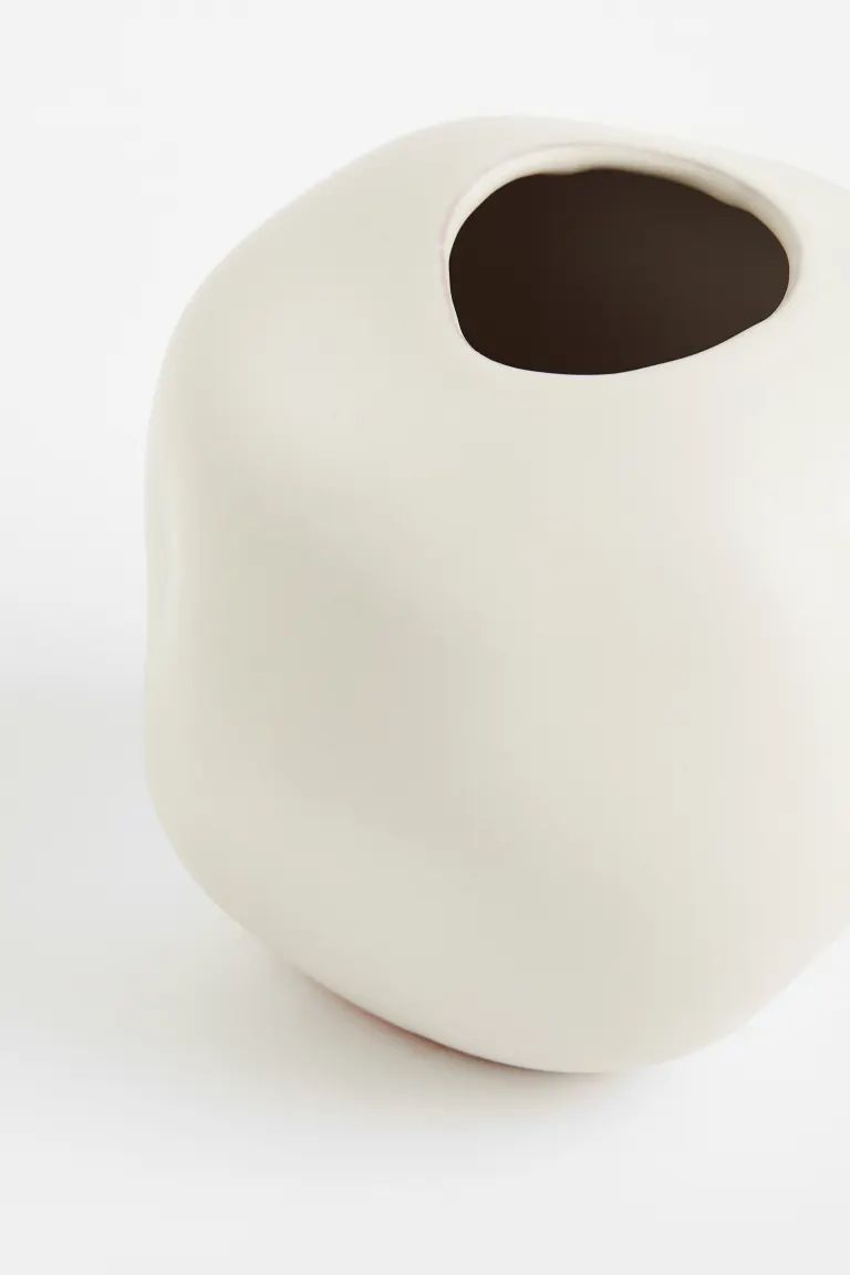 Terracotta Vase | H&M (US + CA)