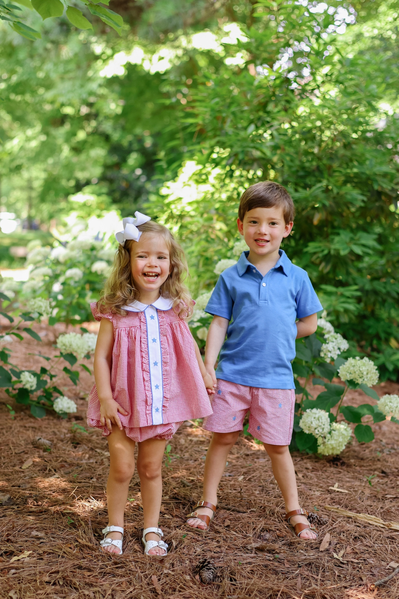 Preppy & patriotic in the cutest sibling sets from @littleenglishclothing 🇺🇸 #PorterandBlair #toddlerstyle #4thofjulyoutfit

#LTKKids
