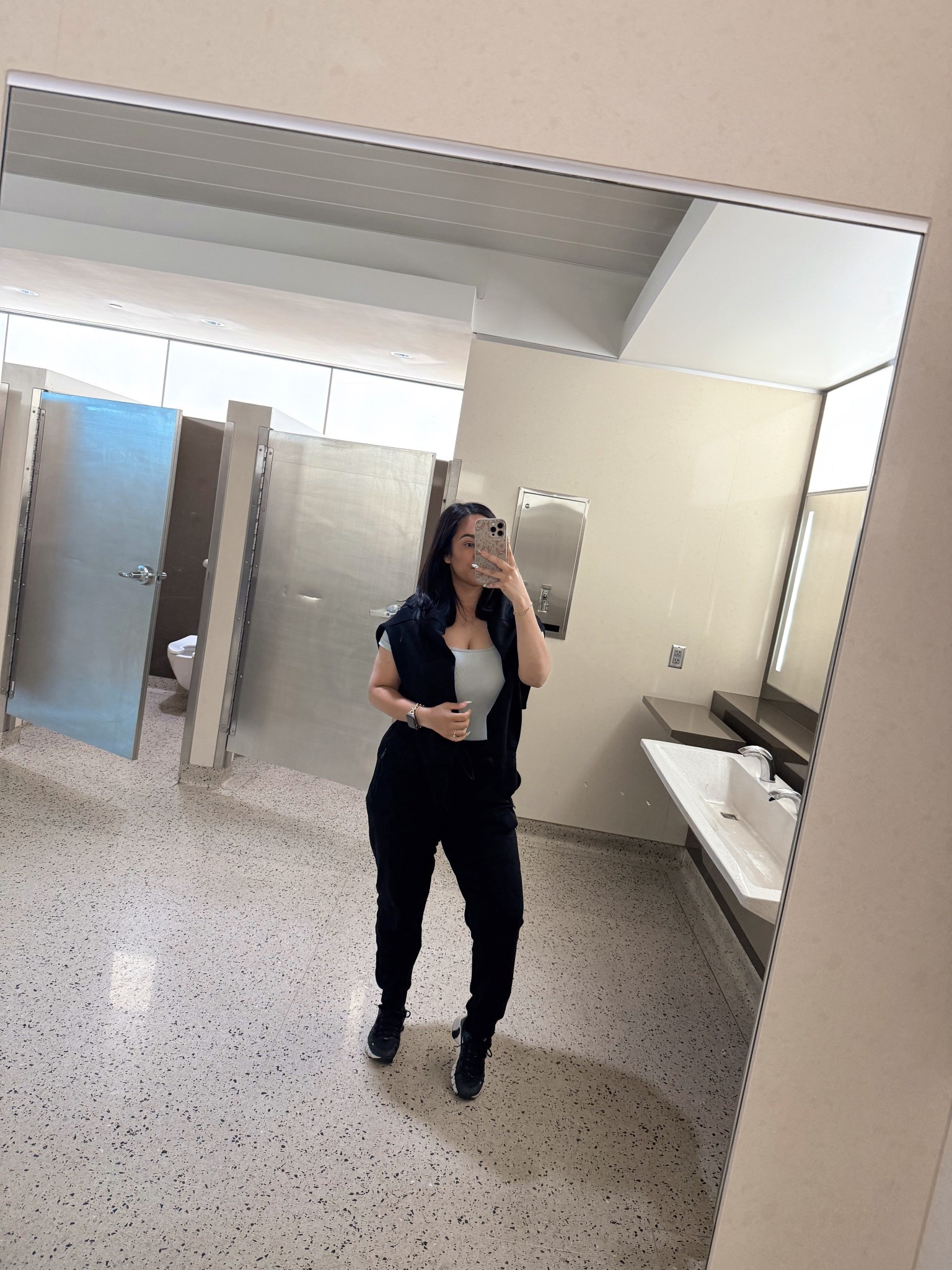 Airport OOTD #airport #ootd #travel 

#LTKFindsUnder50 #LTKSaleAlert #LTKFindsUnder100