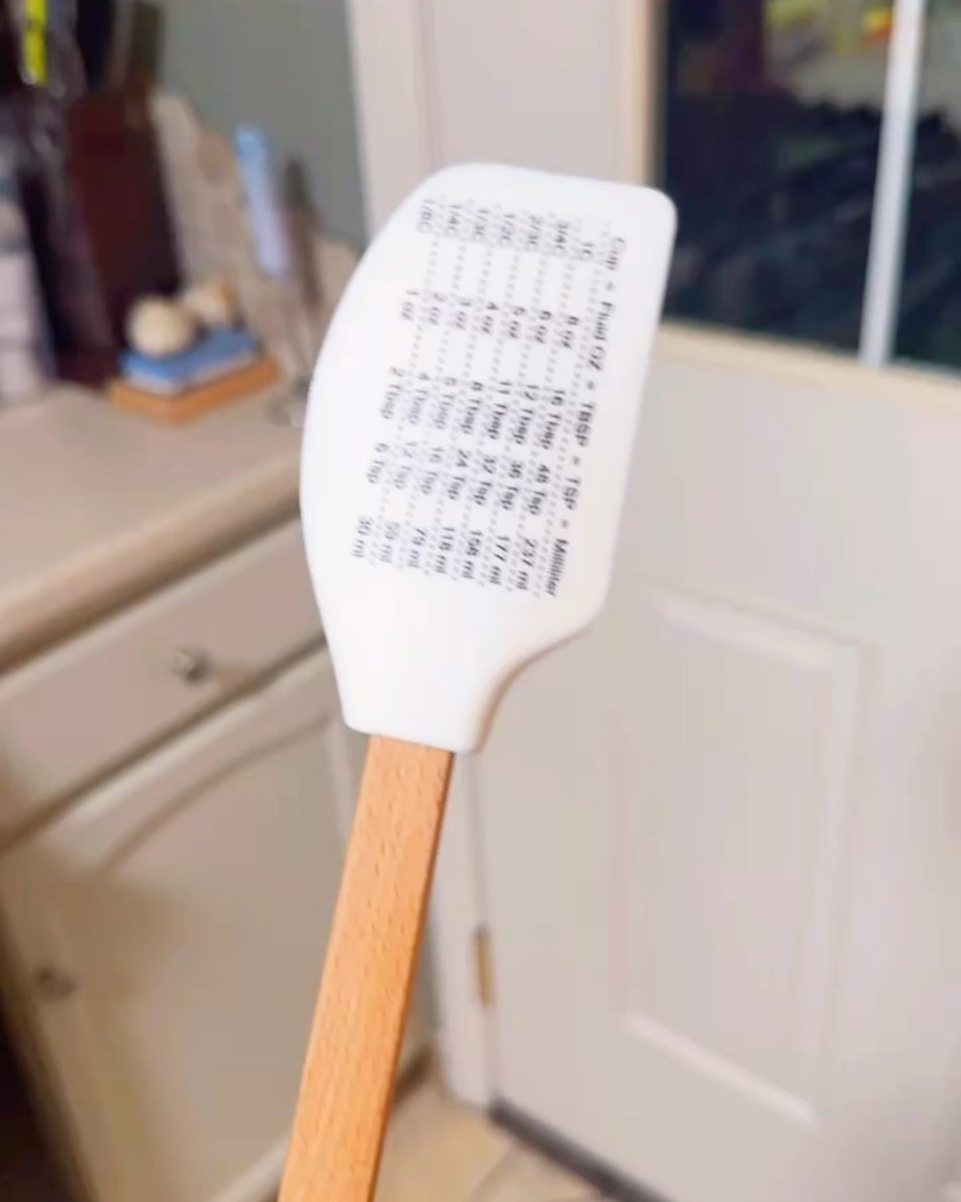 Getting all the holiday goodies out🤭

#LTKSeasonal #LTKHoliday #LTKGiftGuide