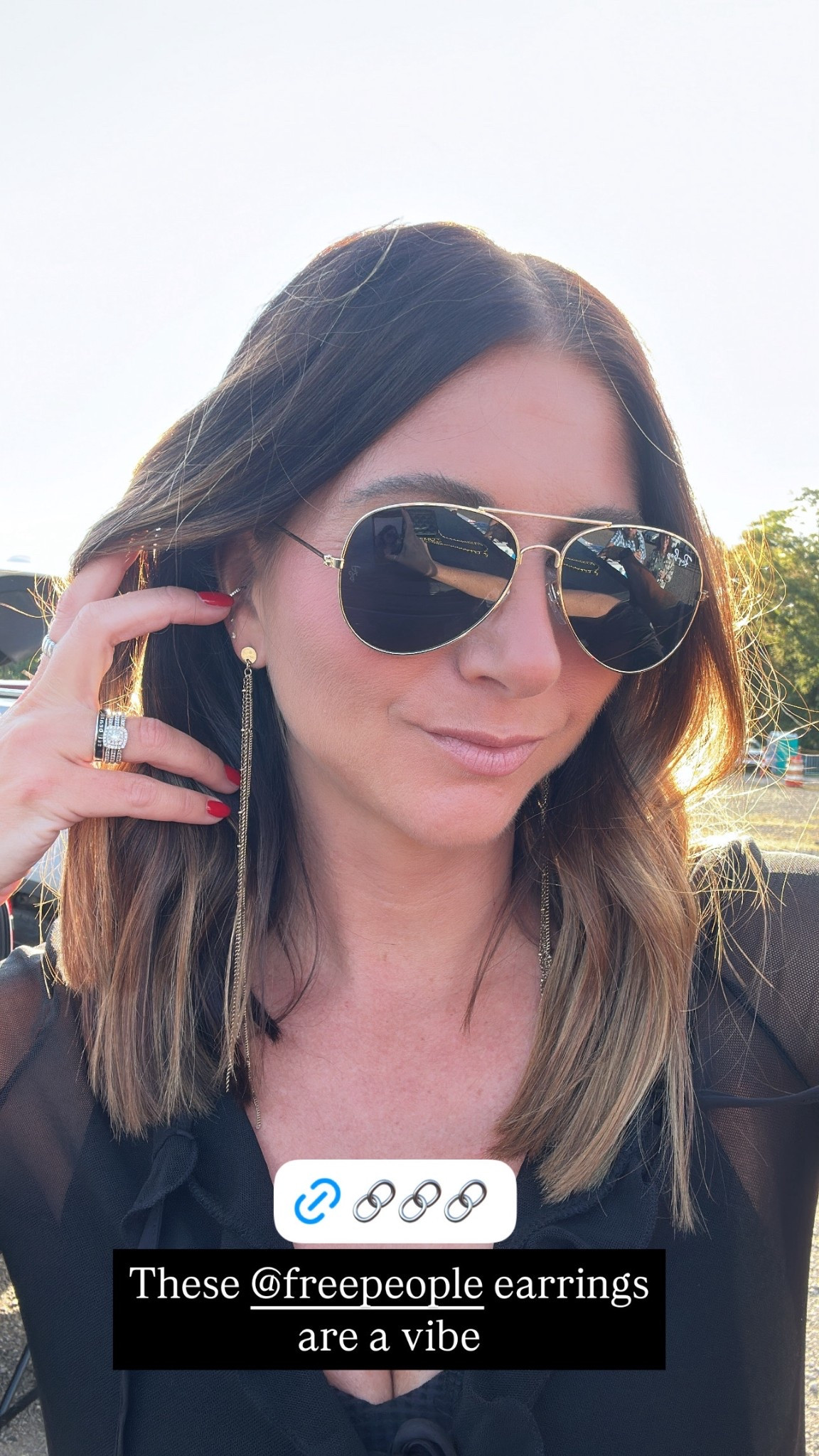 Free People earrings // ray ban dupe sunglasses // 

#LTKStyleTip #LTKFindsUnder50 #LTKSaleAlert
