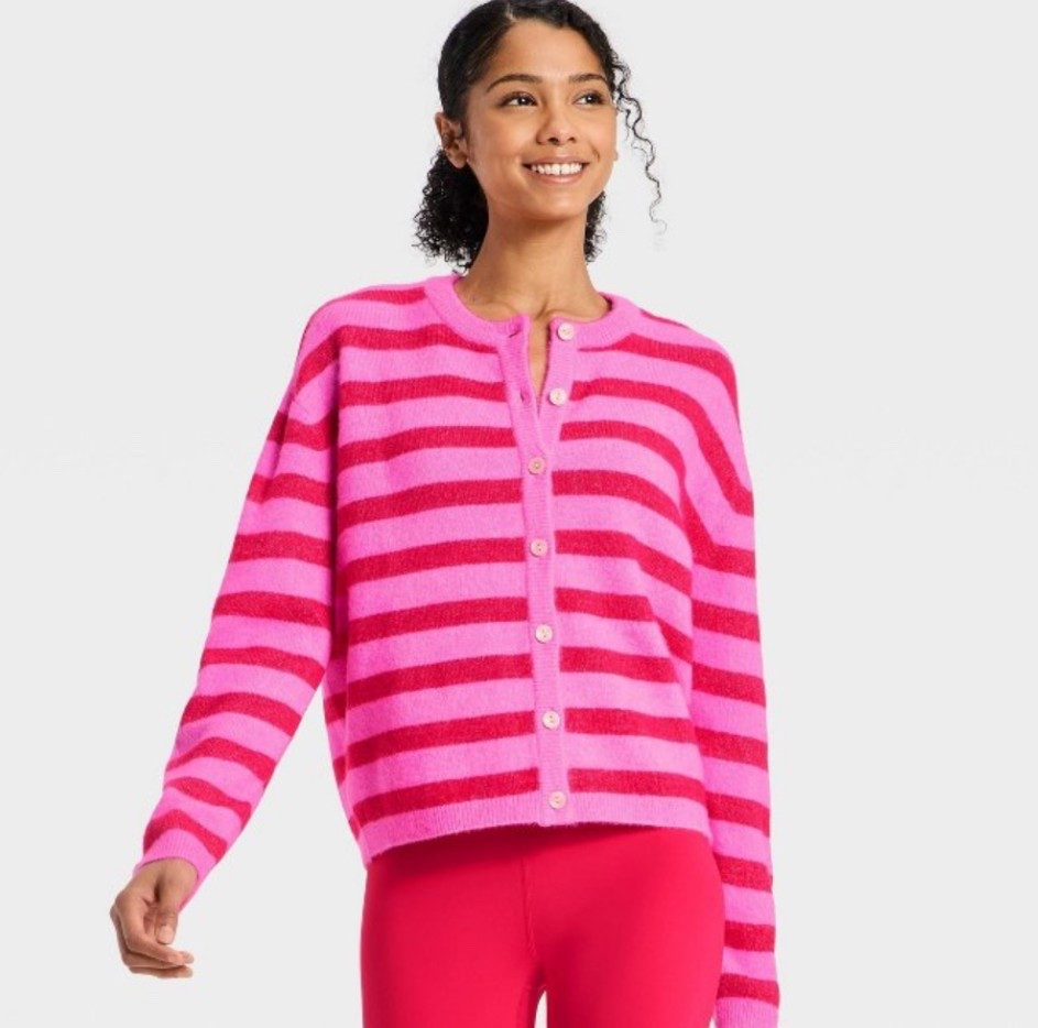 Cute cardigan for Valentine’s Day 

#LTKHoliday #LTKmomlife #LTKGiftGuide