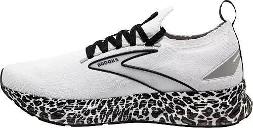 Brooks Women's Levitate StealthFit 6 Running Shoes | Dick's Sporting Goods | Dick's Sporting Goods