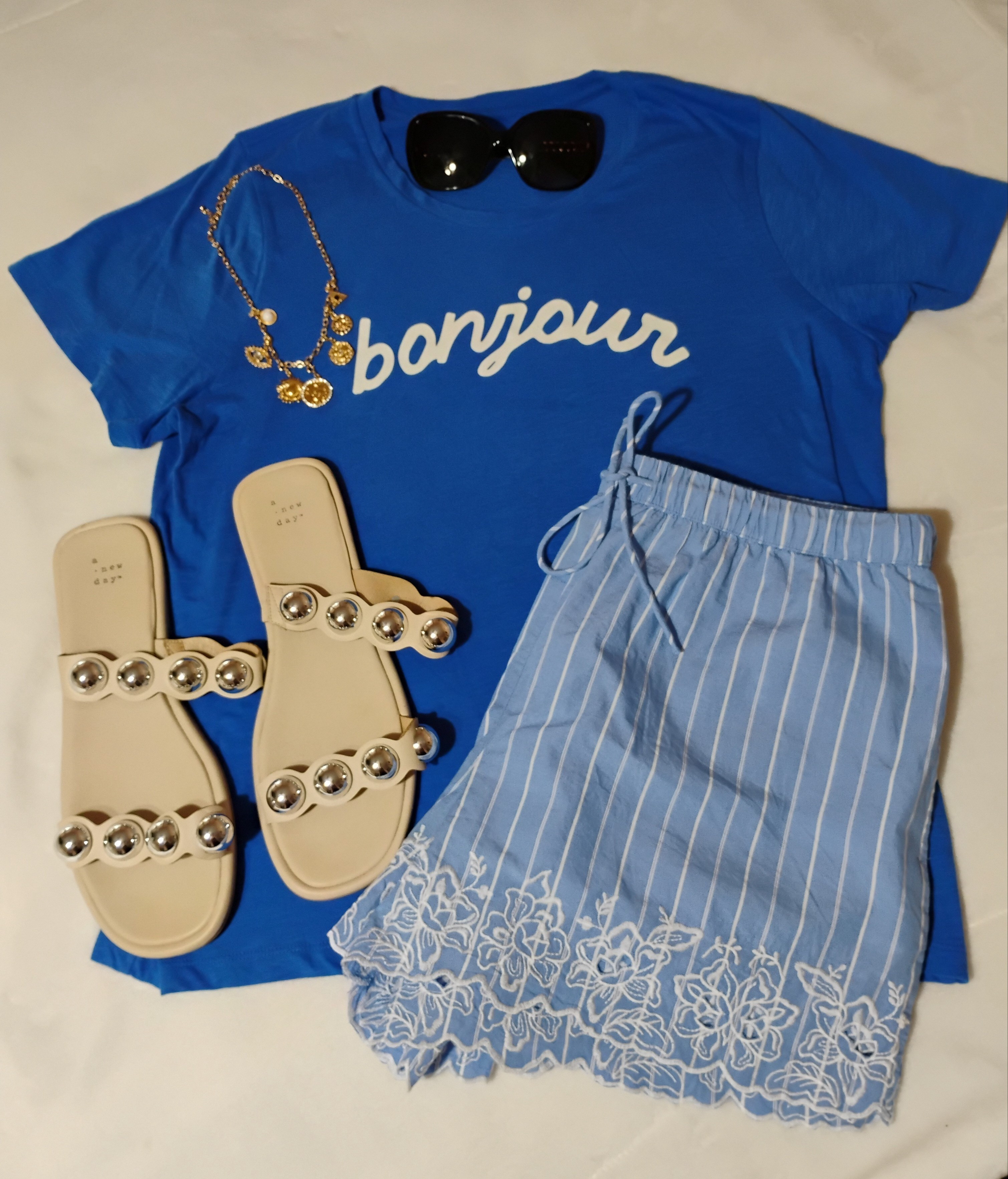 When you want to be comfy, but still want to look stylish...

#LTKSummerEdit #LTKFindsUnder50 #LTKSaleAlert