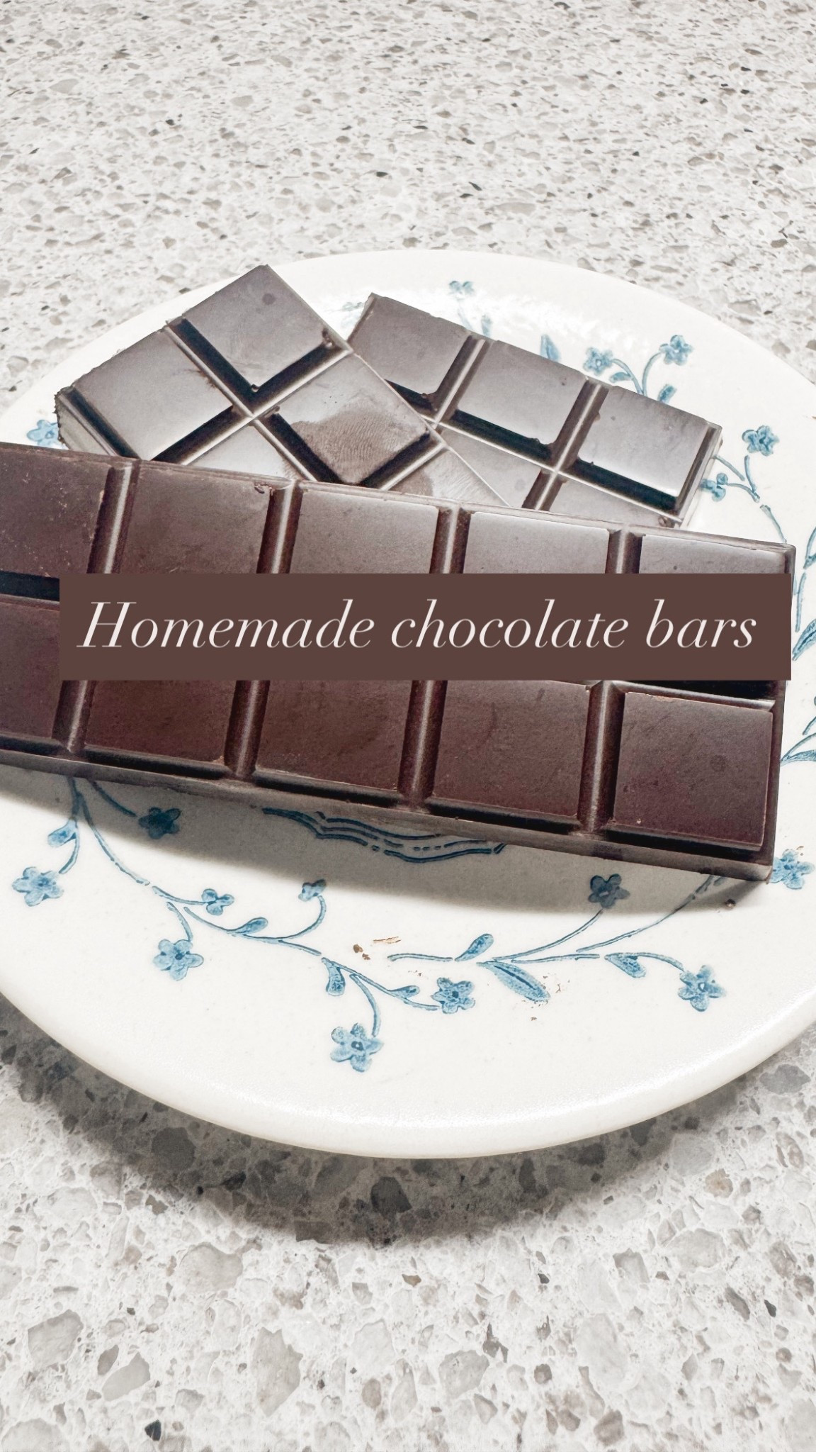 Homemade Chacolate Bar
Ingredients
* 100 grams cacao butter
* 1/2 cup cocoa powder
* 1/4 cup pure maple syrup
* a generous pinch of salt (optional)
* 1/2 teaspoon vanilla extract (optional)
Instructions
1. Grate or chop the cacao butter son that it melts quicker.
2. Using either a microwave or double boiler on the stovetop, melt the cacao butter. If you're using a microwave, heat at 30 second intervals, stirring after each interval until the cacao butter is completely melted. 
3. Add the cocoa powder and maple syrup to the cacao butter and stir until the mixture is smooth.
4. Carefully pour the mixture into each chocolate bar mold and let it sit and harden for at least an hour at room temperature.


#LTKFindsUnder50 #LTKHome #LTKParties