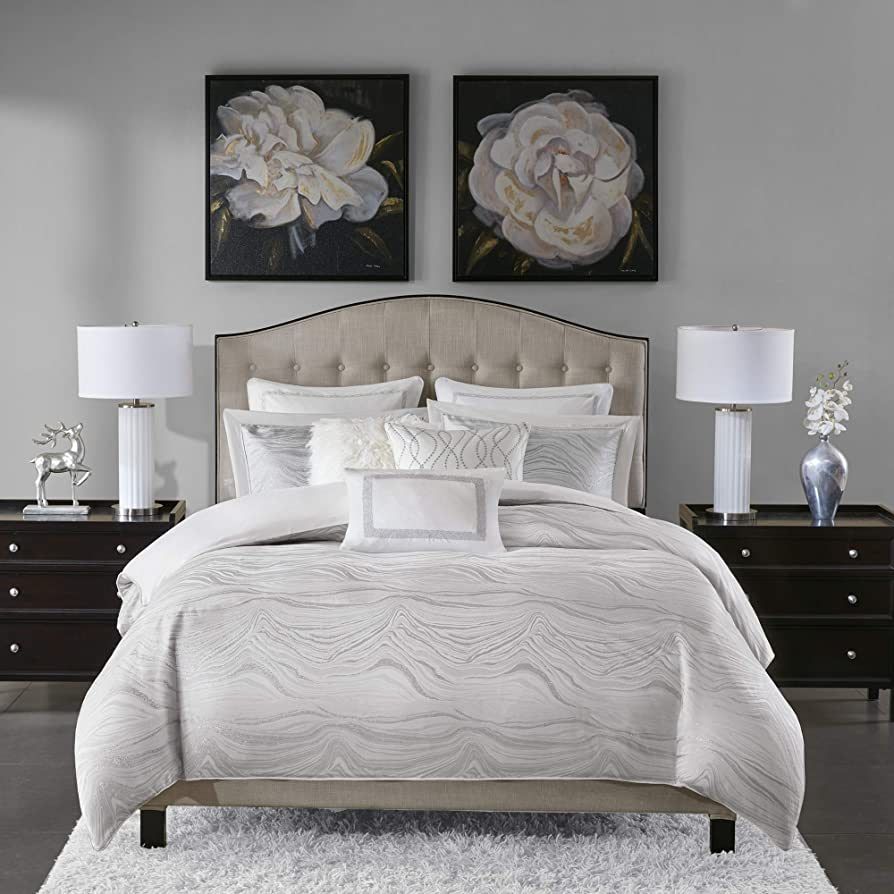 MADISON PARK SIGNATURE Hollywood Glam Cozy Comforter Set - All Season Bedding Combo Filled Insert... | Amazon (US)