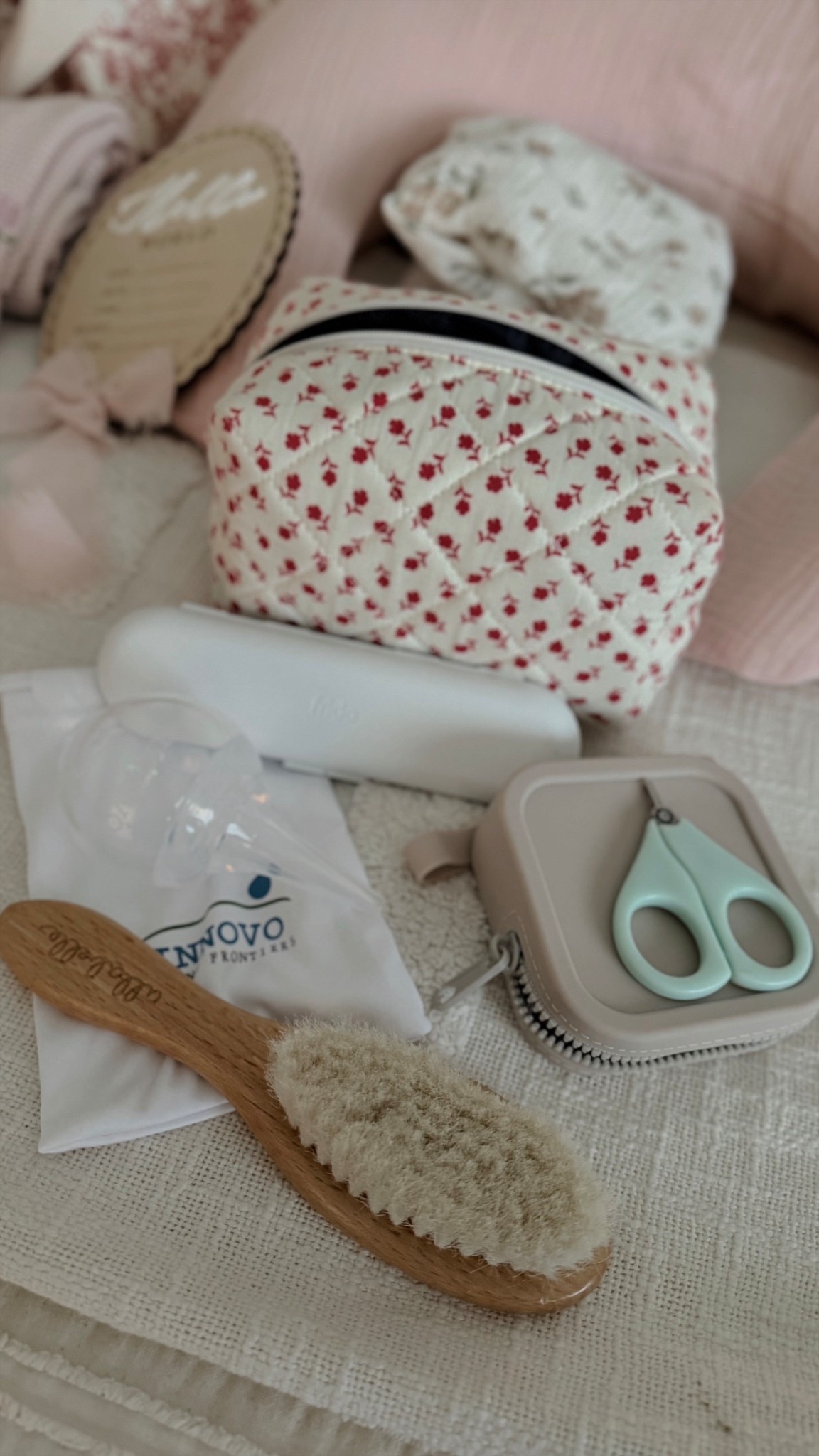 #Baby must-haves for the hospital 
#hospitalBag

#LTKBump #LTKKids #LTKBaby