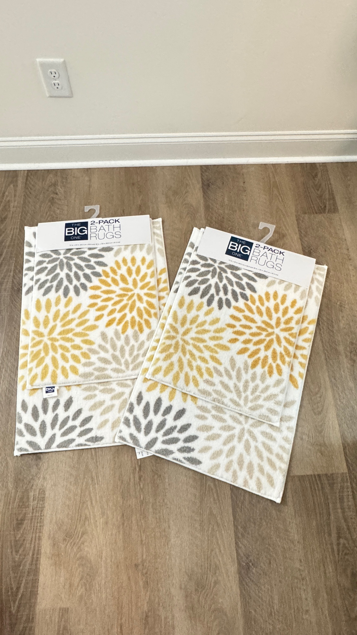 Finally got some rugs from @Kohl's for my bathroom that matches my color scheme.

#LTKOver40 #LTKHome