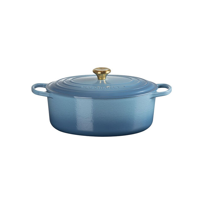 Signature Oval Dutch Oven | Le Creuset