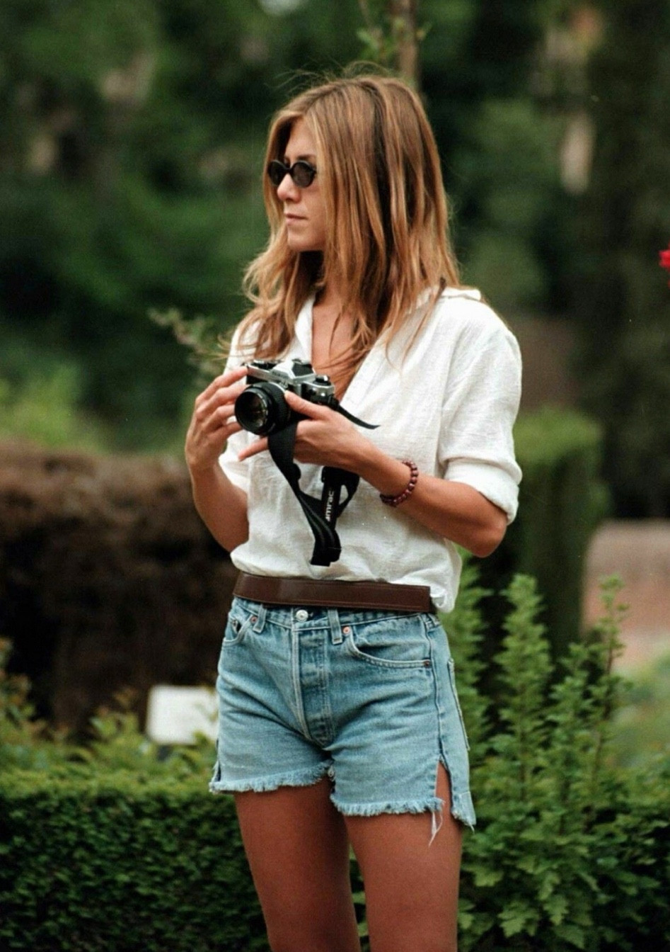 Jennifer Aniston outfits

Spring outfits 
Summer outfits 
Casual outfits 
Easy outfits 
Casual style
Summer ootd
Jean shorts
Denim shorts
Brown leather belt
Black sunglasses #springoutfit #styletipsforwomen #capsulewardrobe #springoutfitideas #wheretoshop #howtostyleoutfits #springlook #abercrombiejeans #abercrombie
#capsulewardrobeoutfits #capsulecloset #comfychic #styleguideoftheweek #outfits #pinterestgirl #unchoutfitideas #whatimwearing #denimoutfits #casualchicoutfit
#letsgetdressed 
#2024fashion
#Itkstyletip