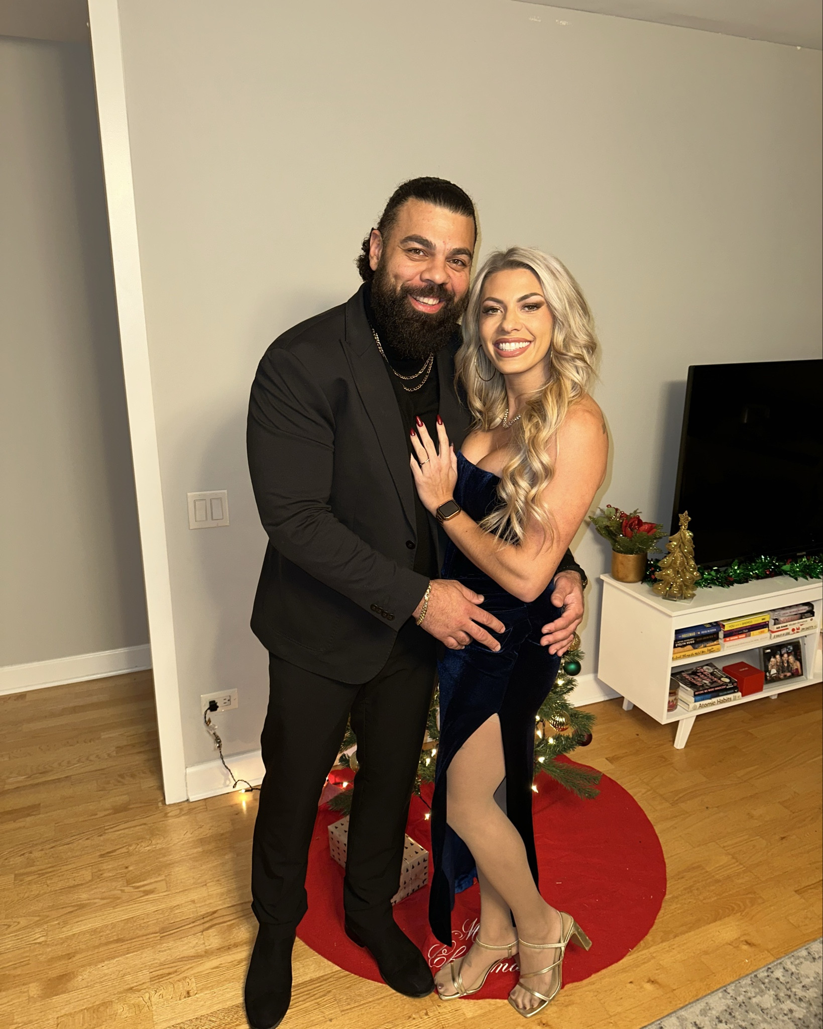Holiday party fit!

#holidayparty #cocktaildress

#LTKSeasonal #LTKWedding #LTKParties