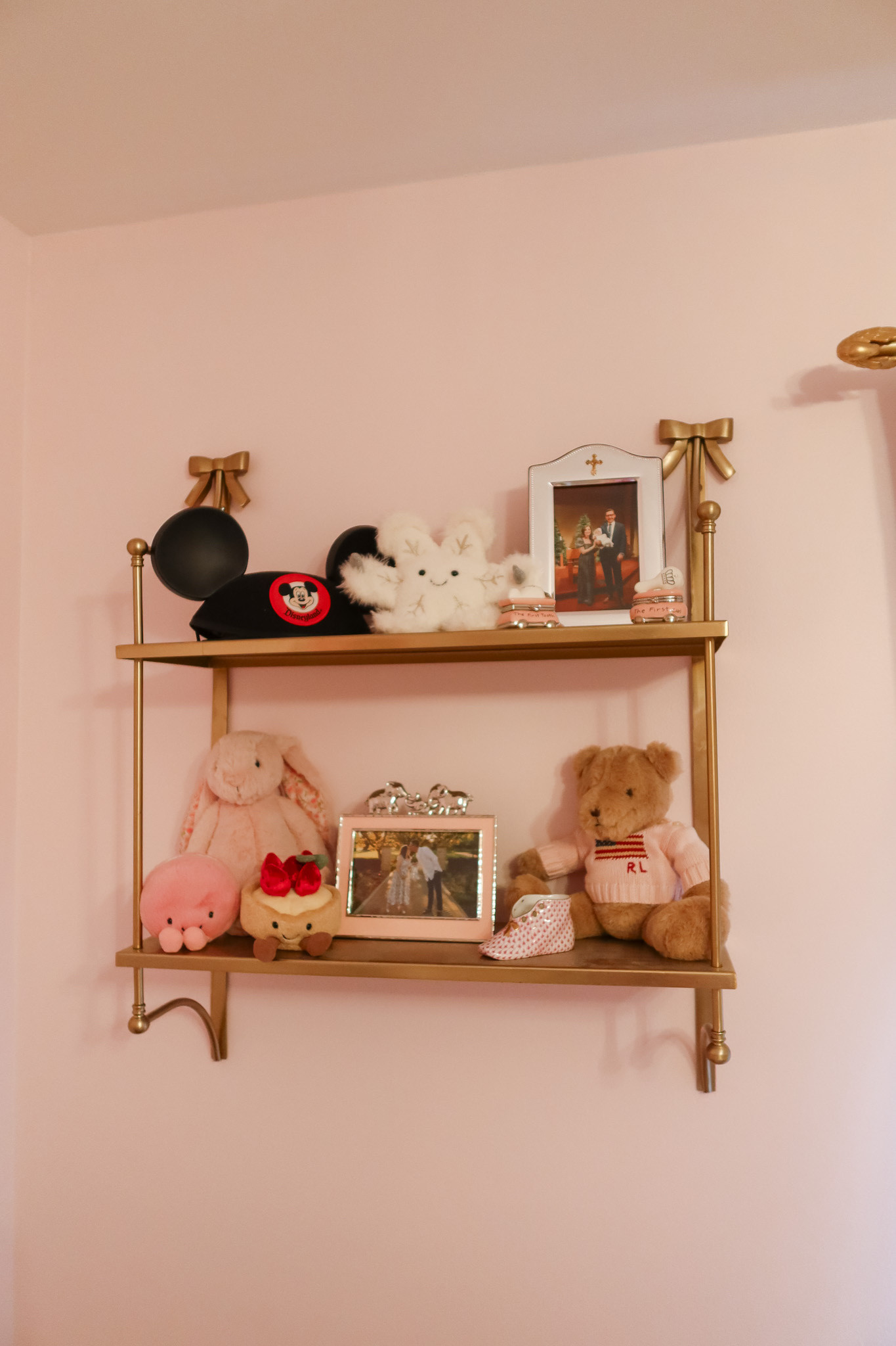 Baby girl shelf styling but make it sweet + functional 💕✨

Mixing keepsakes, favorite books, soft neutrals, and a few girly touches to create the prettiest little display that still feels practical. I love rotating seasonal pieces to keep it fresh without redoing the whole room 🤍

Everything on her shelves is linked in my LTK 🌸

baby girl shelf decor / nursery shelf styling / baby girl room decor / neutral nursery decor / kids bookshelf decor / nursery organization ideas / baby keepsake display / girly nursery details / toddler room styling / aesthetic baby room

#LTKBaby #LTKKids