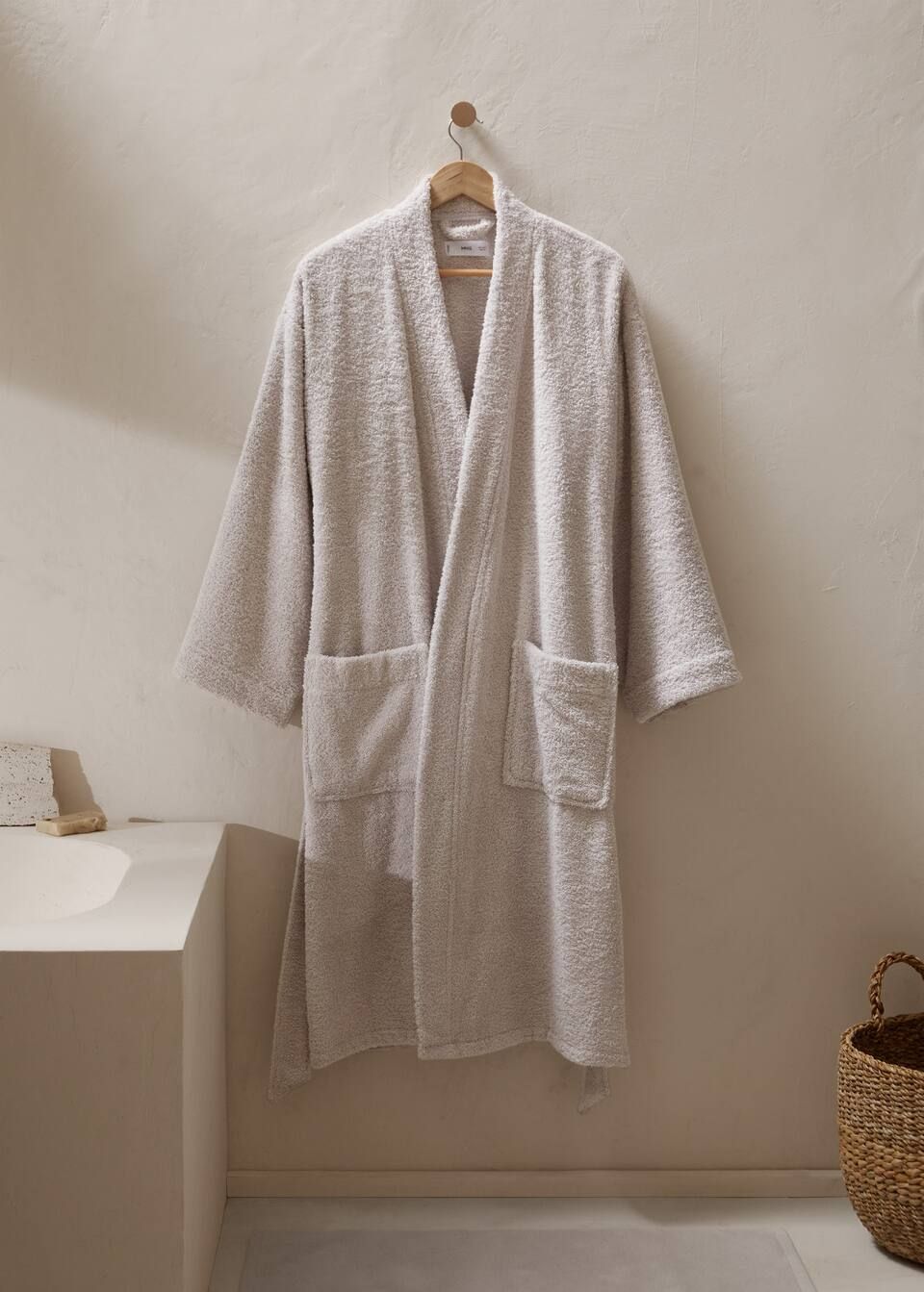 Premium 100% cotton bathrobe  -  Home | Mango Home USA | MANGO (US)