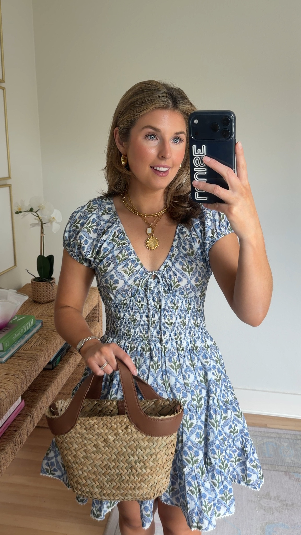 Summer dress outfit idea! Wearing a S