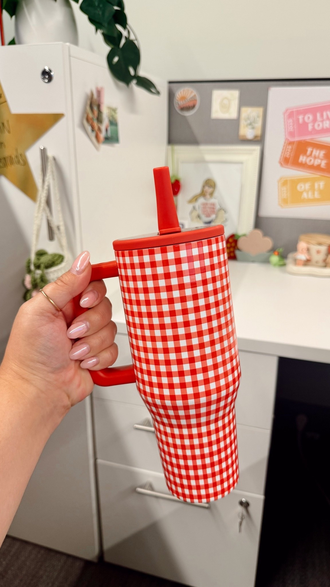 favorite summer water cup♥️

#LTKfoodie #LTKselfcare #LTKSeasonal