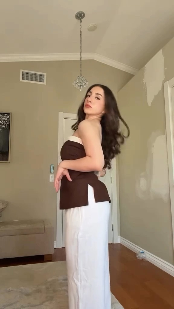 my face the whole time😗
.
.

#AbercrombieStyle #AbercrombieHaul #LinenOutfits #SummerLinen #TryOnHaul #EffortlessStyle #BreathableStyle #NeutralStyle #LinenForSummer #OOTD