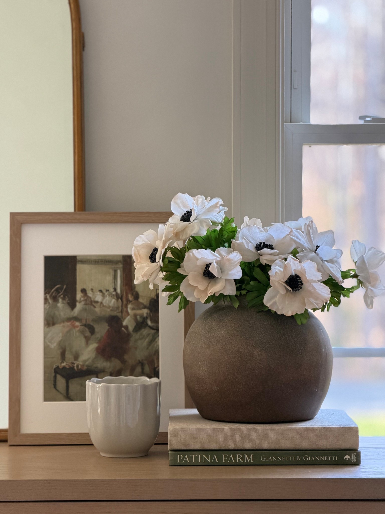 These faux anemones are beautiful! I added a bit of pink to the ends of the petals either my everyday blush ☺️

#LTKHome #LTKSaleAlert