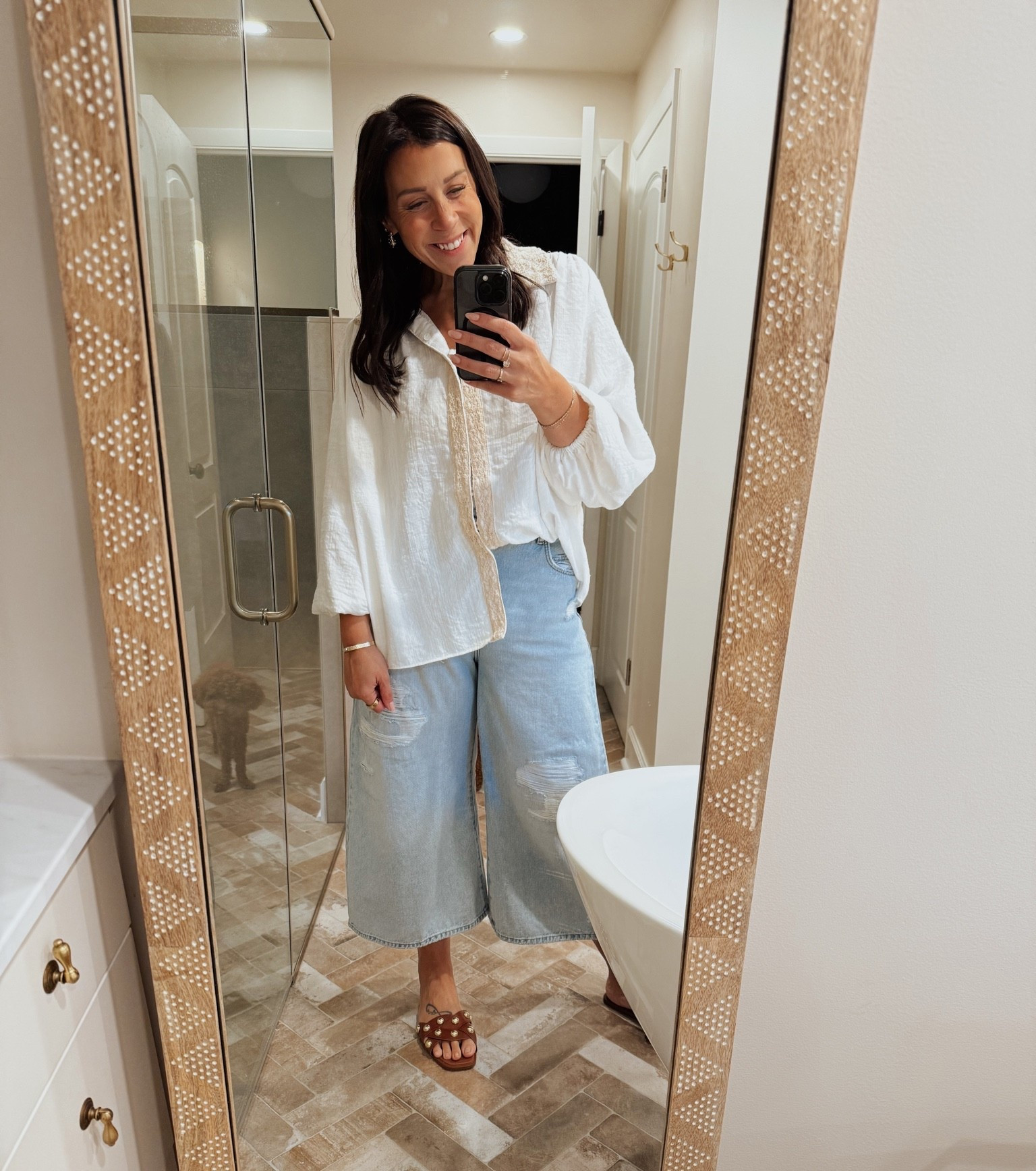 Oversized and comfortable!

#LTKWorkwear #LTKSaleAlert #LTKdayinmylife