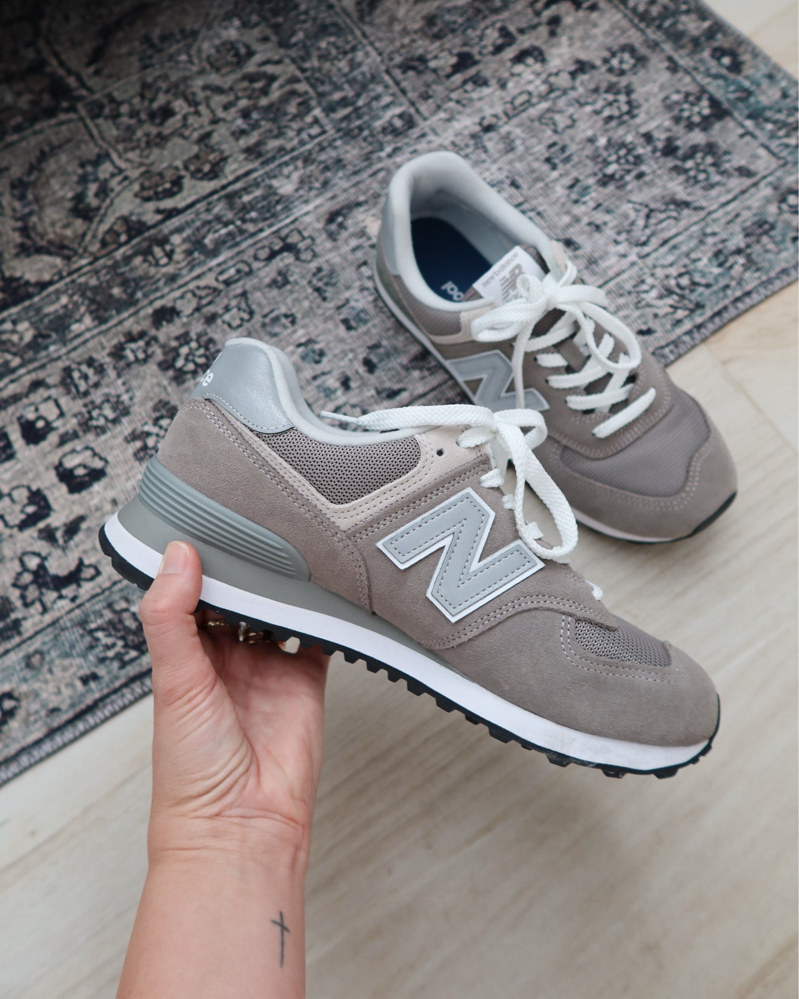 5 links I loved this week! The comfiest and stylish neutral sneakers to wear with jeans, gym or even a dress I love how versatile they’re! Blue blocker glasses for computer and phone work to
protect your eyes. These accent pillow covers under $25! Check your hormones and track your cycle with the MIRA device! Our new kitchen runner, washable and I love the pattern for any earthy home.

#LTKHome #LTKFindsUnder100 #LTKselfcare