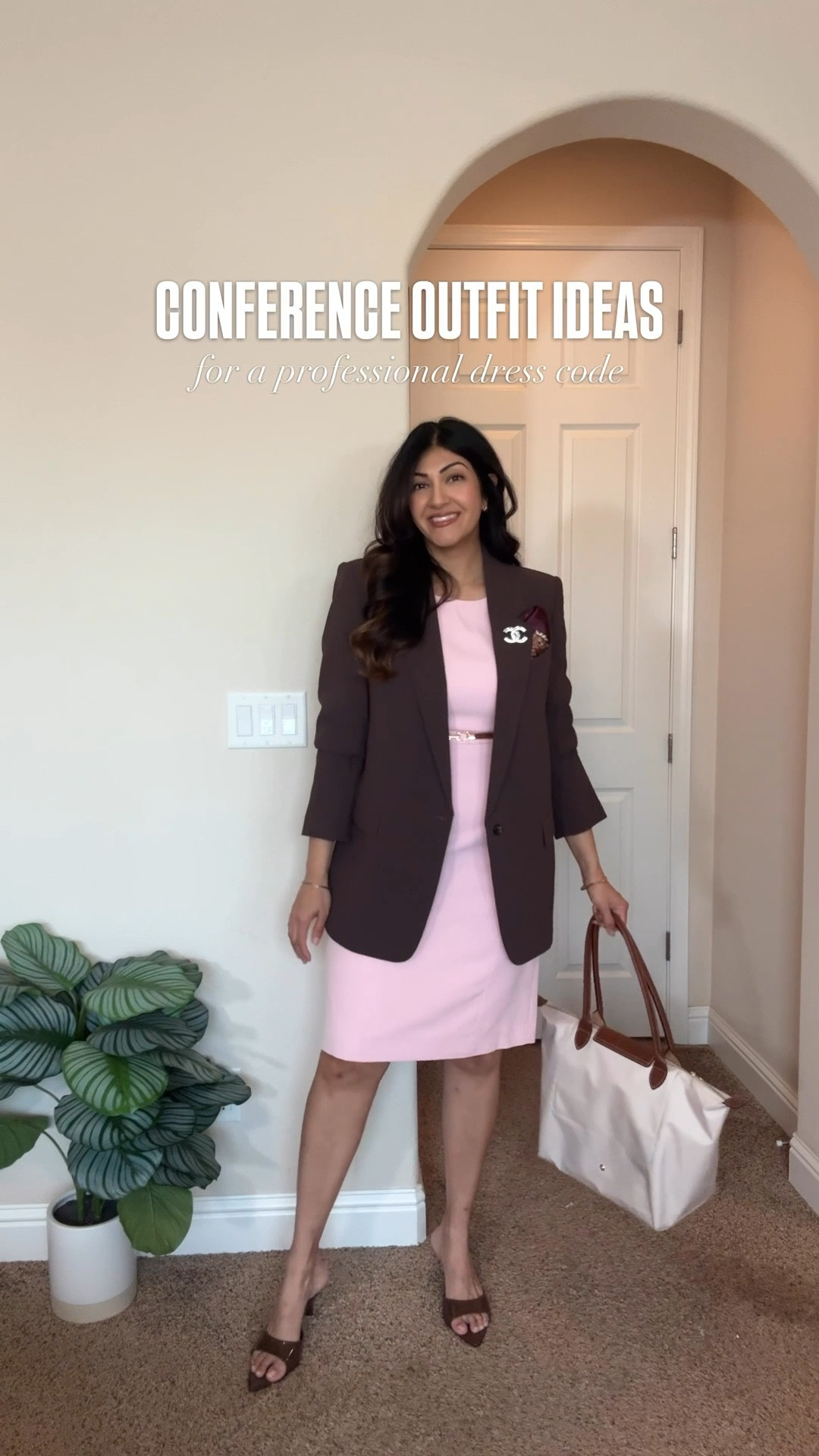 These are four workwear formulas I rely on when I need to look polished, feel comfortable, and still feel like myself during long conference days — meetings, networking, and everything in between.
Think tailored blazers, elevated dresses, and pieces you can actually wear all day.
All outfit details are linked here so you can recreate these conference looks easily.

#ConferenceOutfit
#ProfessionalAttire
#WorkwearStyle
#OfficeOutfitIdeas
#workoutfits

@Aritzia 

#LTKWorkwear #LTKOver40 #LTKMidsize