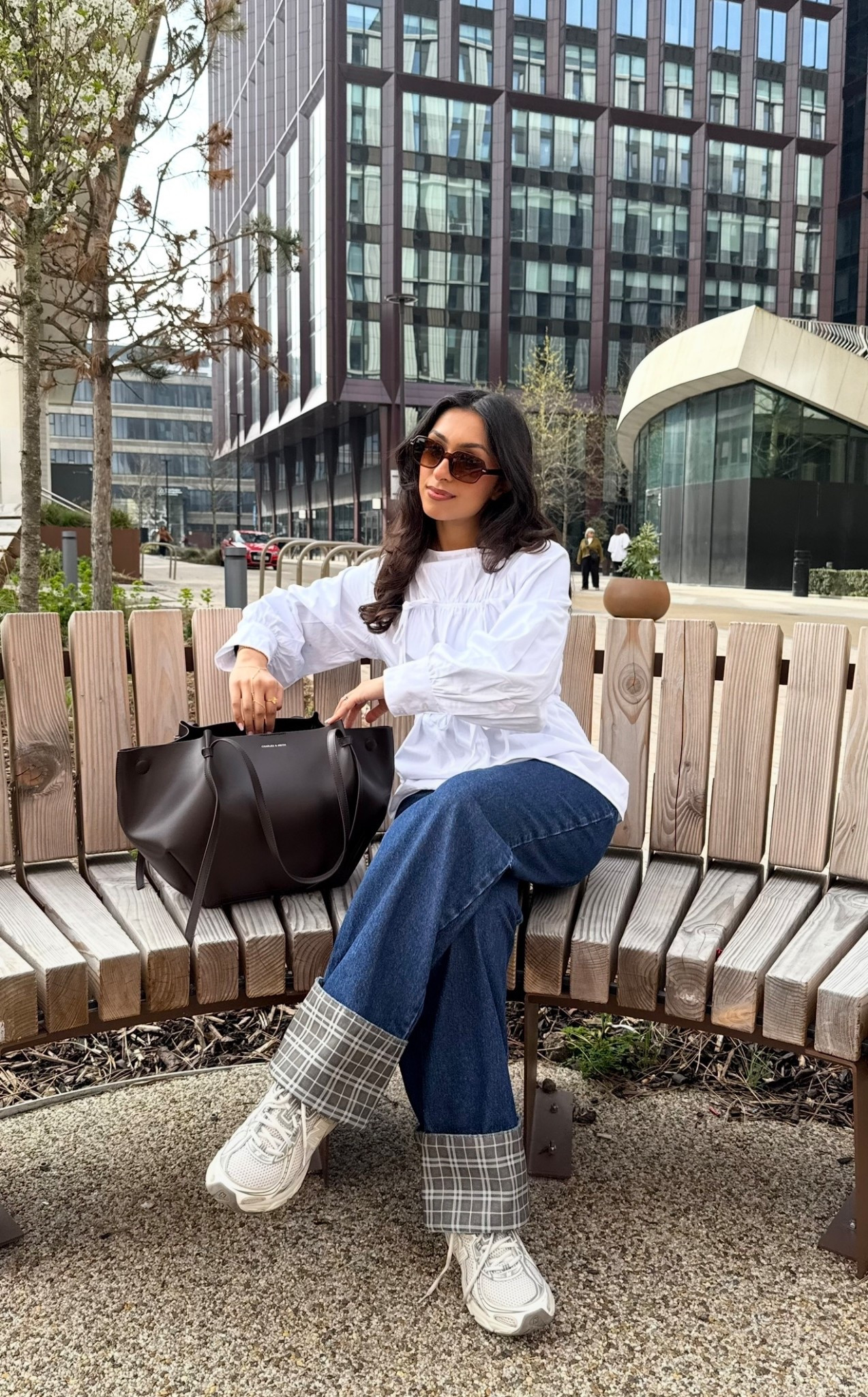 The perfect Tote for work & everyday! Sits so comfortably on the shoulder. I got a size XL #workbag #totebag 

#LTKuk #LTKgiftguide #LTKspring