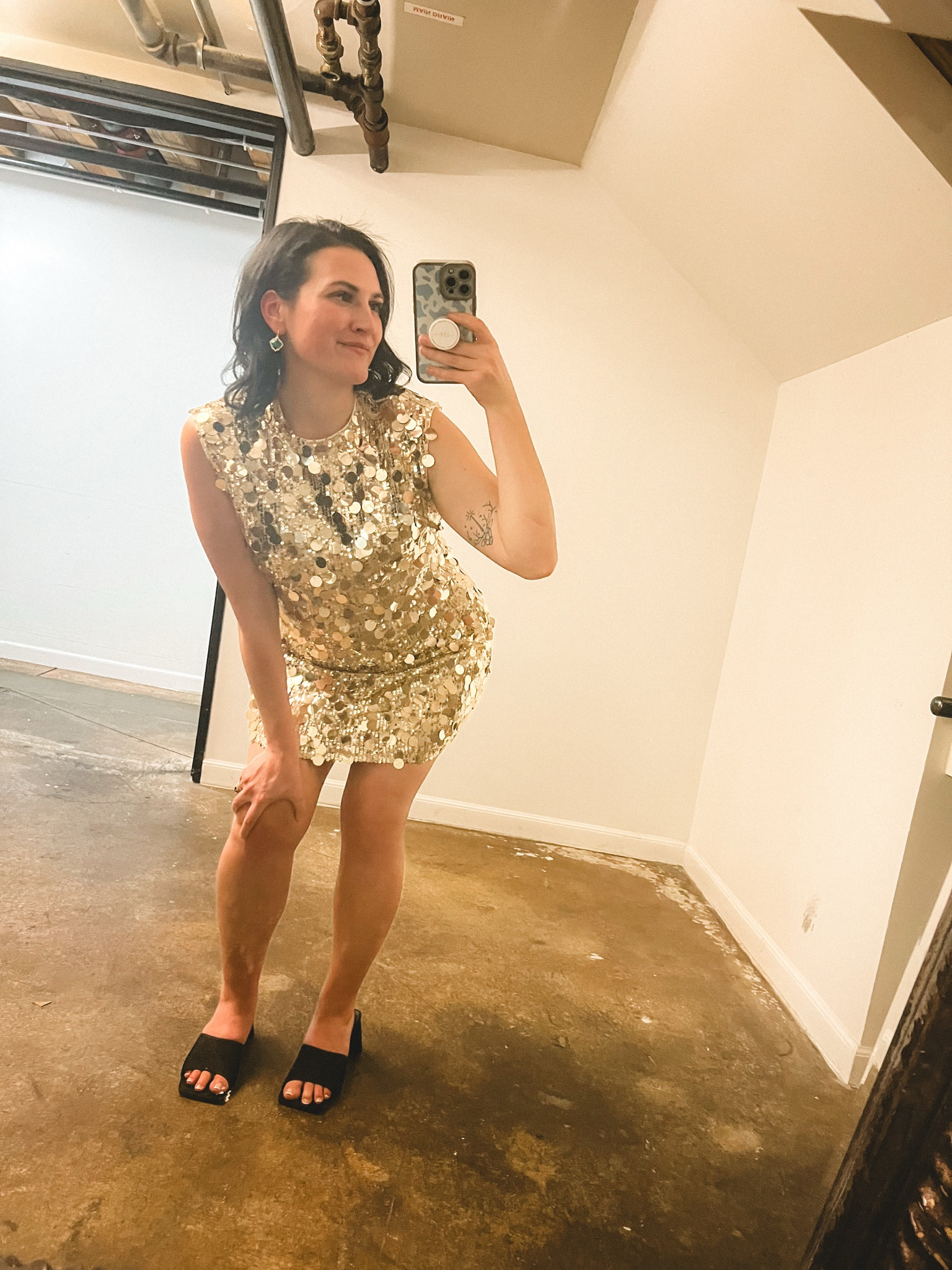 Surprise birthday party with #cocktailattire #holidayparty

#LTKHoliday #LTKFindsUnder50 #LTKParties