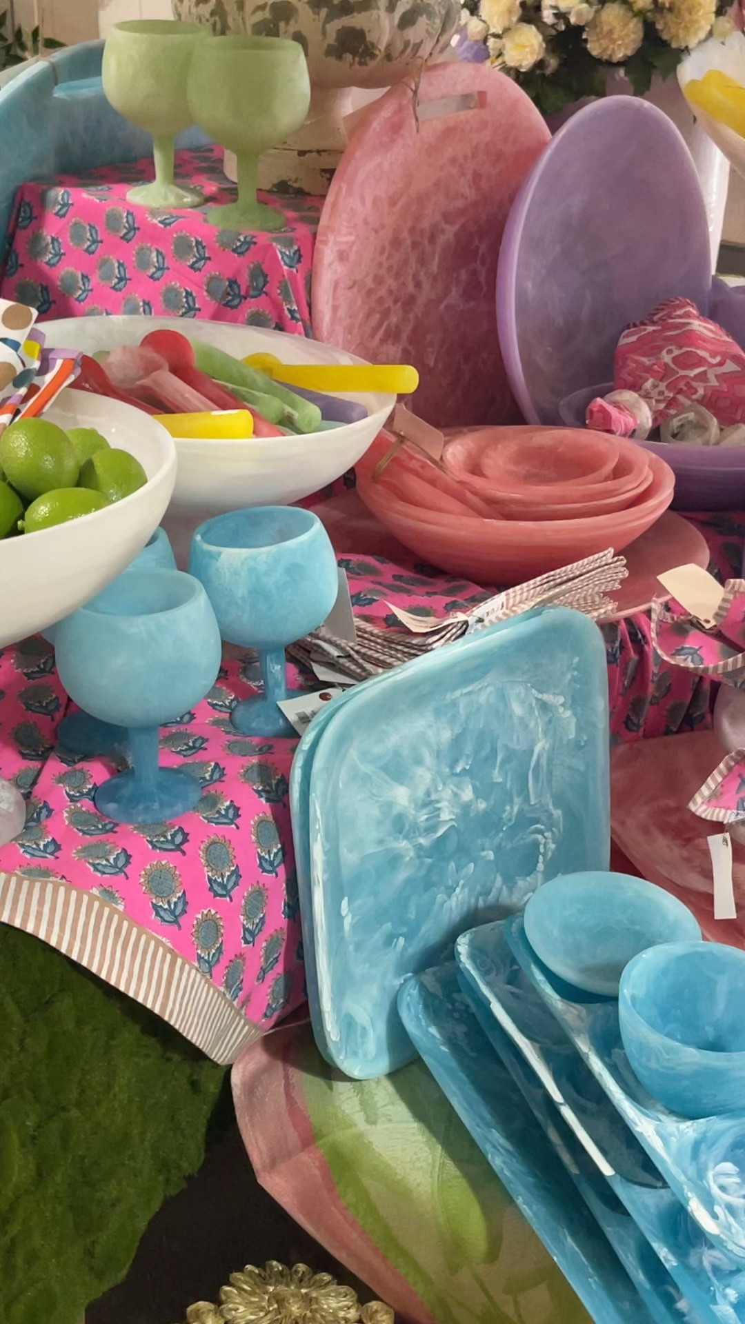 adorable resin ware from Lucy’s Market!

#LTKSeasonal #LTKhome #LTKFind