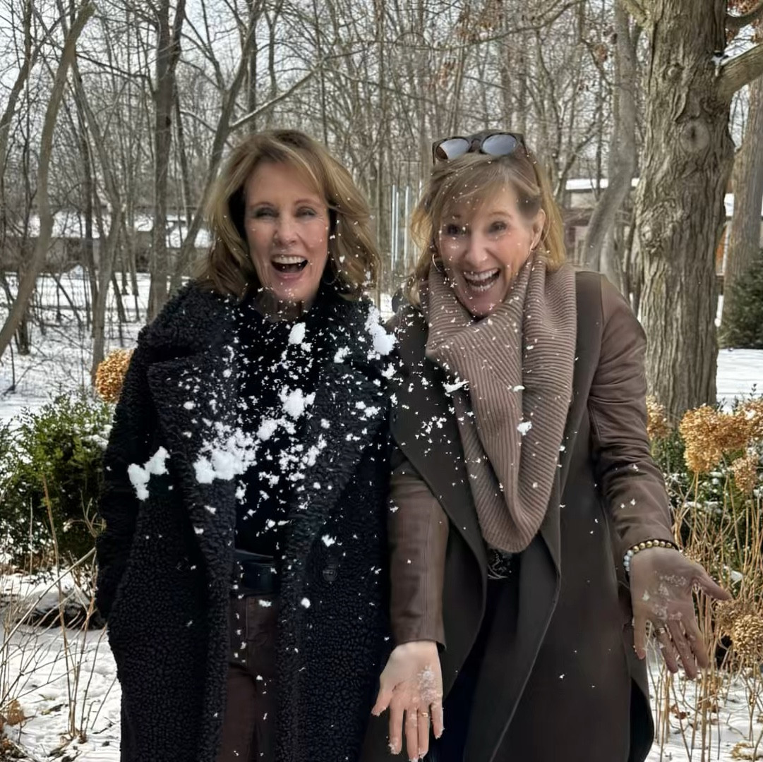 Winter can wreak havoc on your skin.  We have a roundup of items that work to keep you moisturized and happy.  Your skin will thank you!!  

#LTKskincare
#LTKseasonalskincare

#LTKBeauty