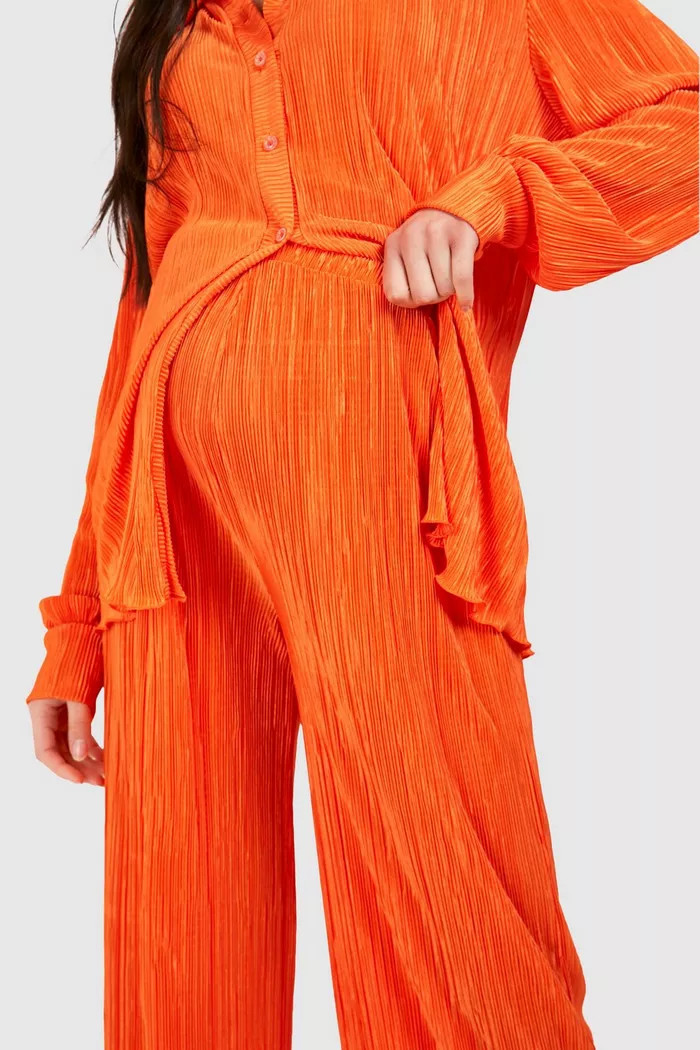 Maternity Wide Leg Plisse Pants | boohoo (US & Canada)