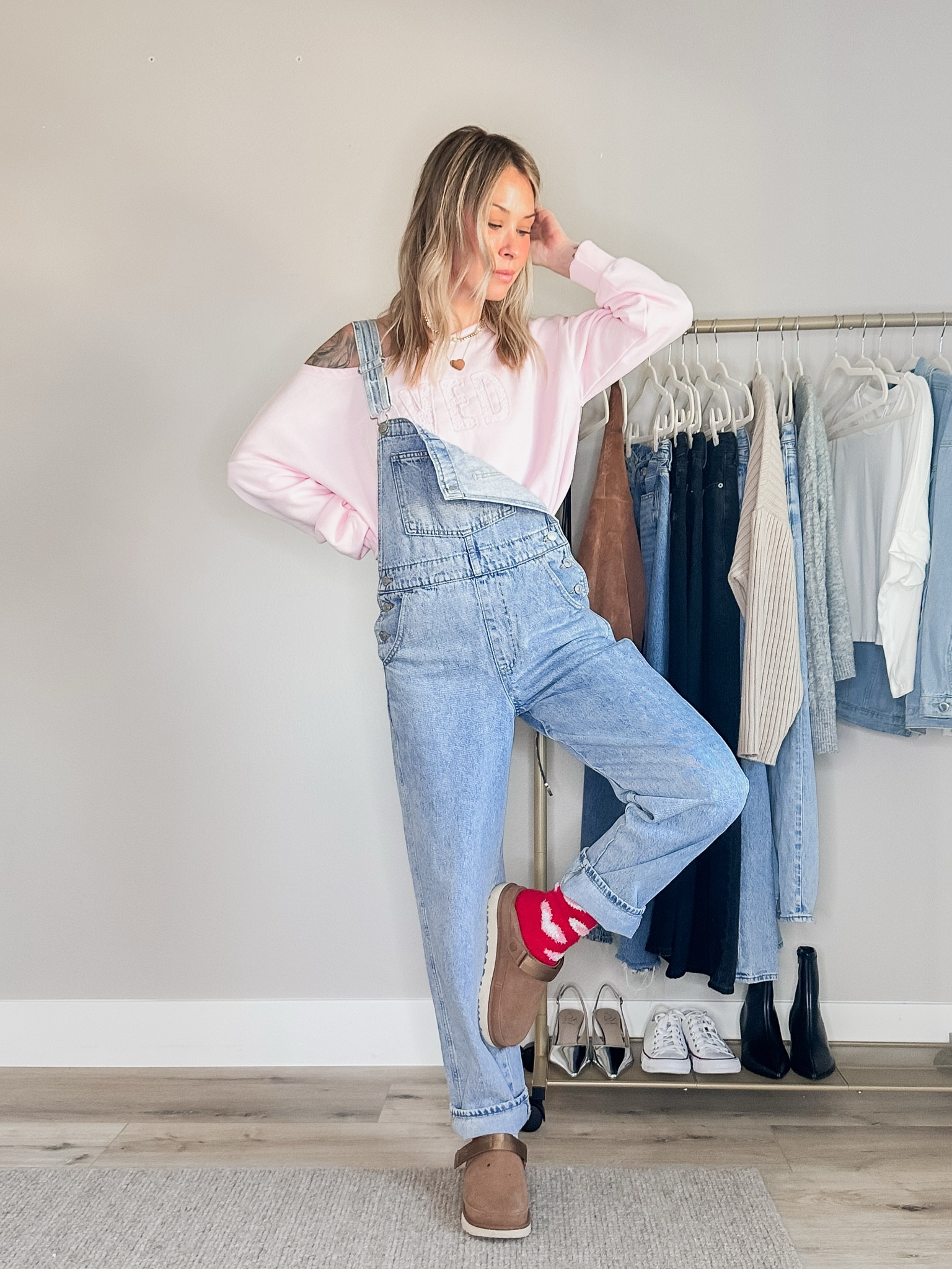 Cozy Vday Outfit

Code BRYN gets you a percentage off the necklaces 

#LTKStyleTip