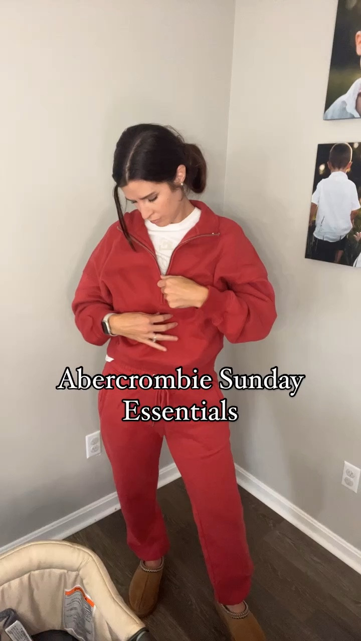 This Abercrombie sweat set is essential! #LTK

#LTKTravel #LTKU #LTKSeasonal