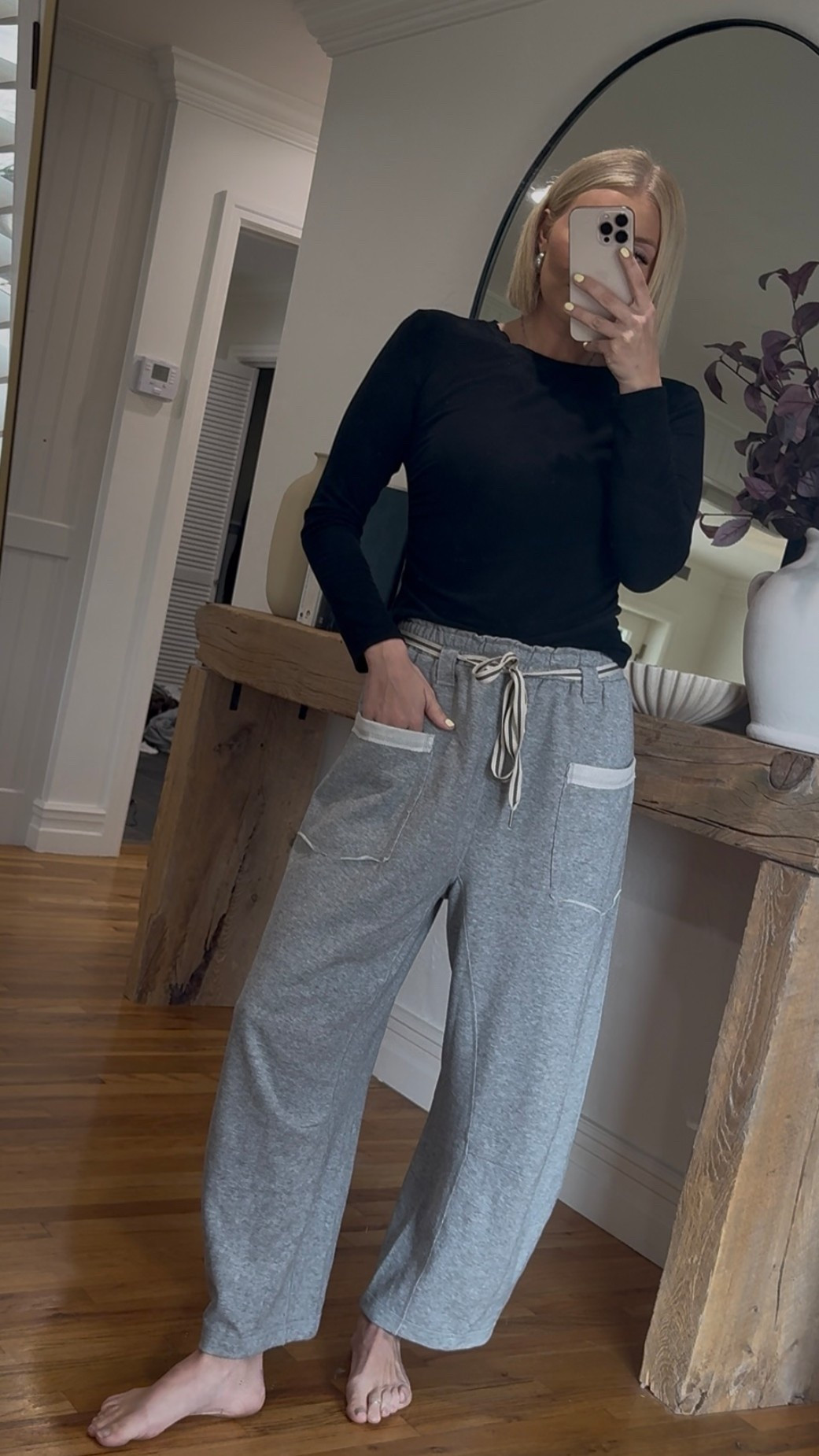 Crushing hard on these sweatpants!! In a mediumm

#LTKFindsUnder50 #LTKStyleTip #LTKFindsUnder100