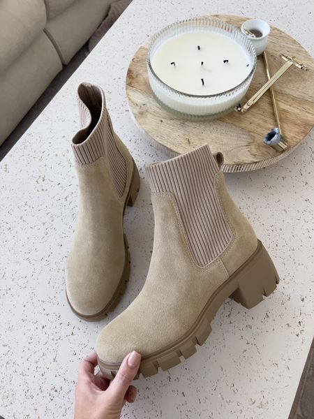 Love these beige Steve Madden booties! 

#LTKshoecrush