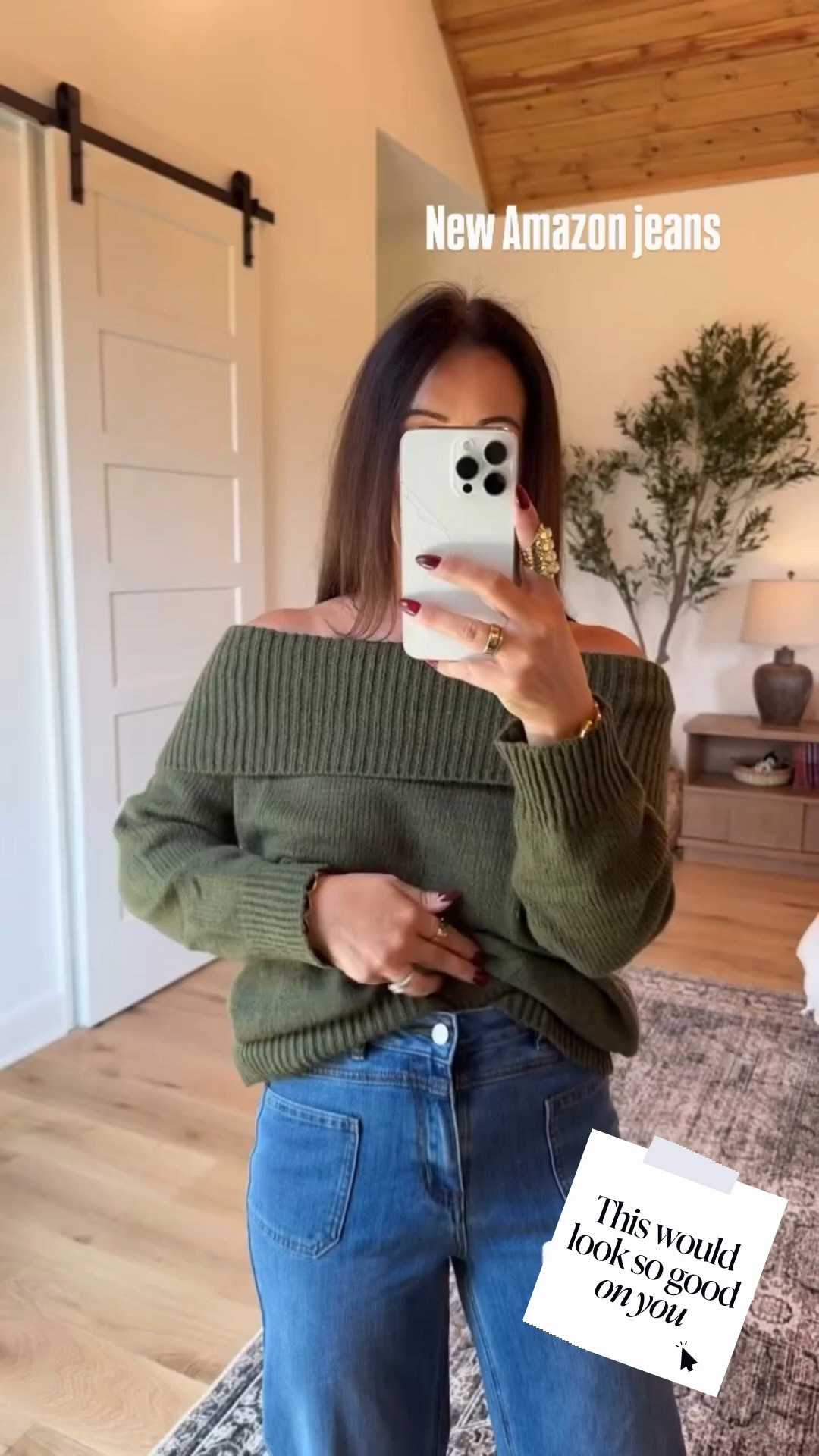 You know I can’t resist a good off-the-shoulder sweater! ❤️🍂 This color is gorgeous for fall and looks so cute with relaxed pants and a statement tote. Cozy but still put together!
#OffTheShoulder #FallSweater #FallFashion #LTKStyle #CozyStyle #FallOutfit #MomStyle