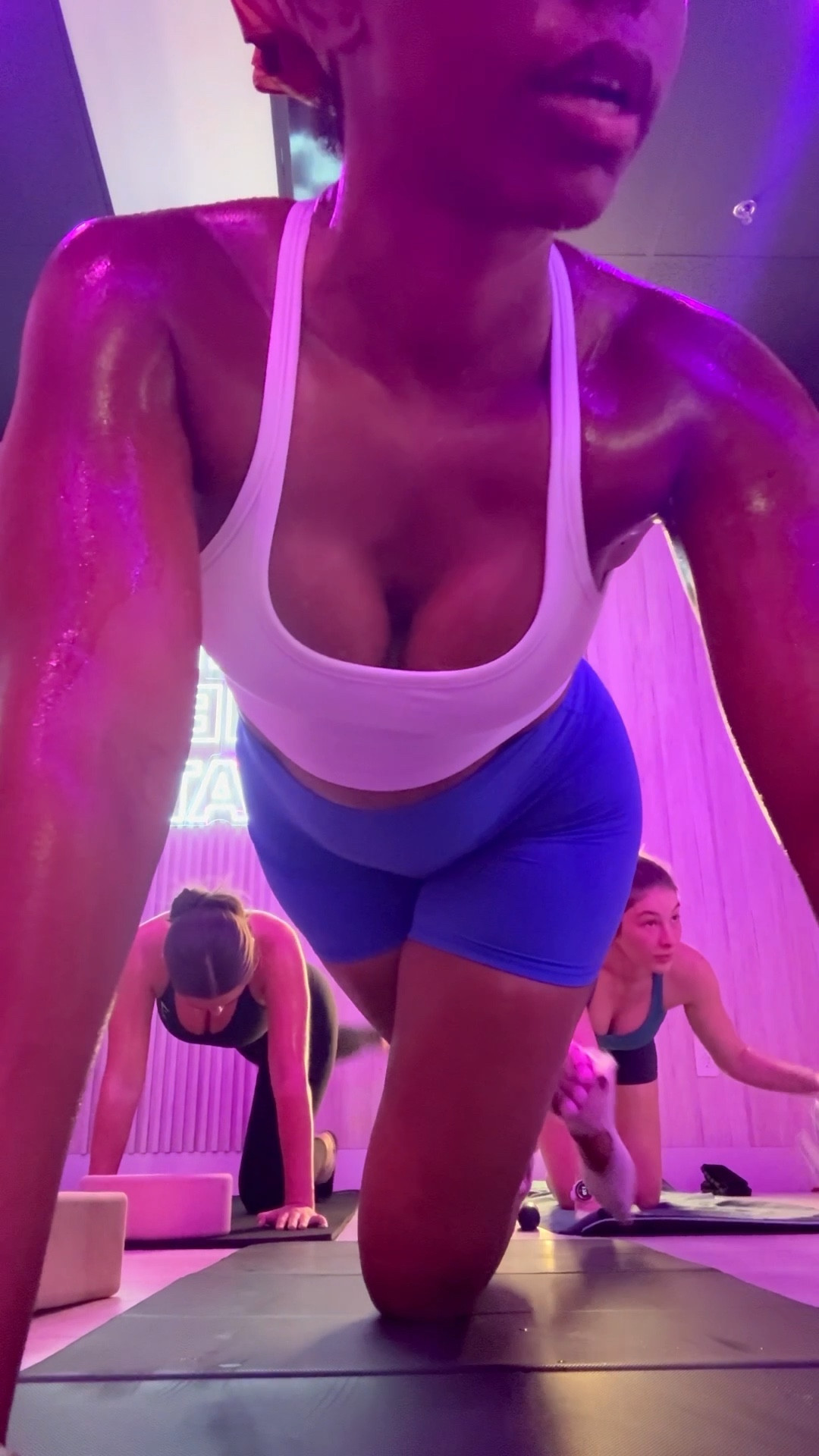 My first stop after getting home from LTKCON was hot sculpt! Linking my go to Amazon workout gear that is top quality and so comfortable. I love these biker shorts. 

#LTKFindsUnder50 #LTKStyleTip #LTKActive