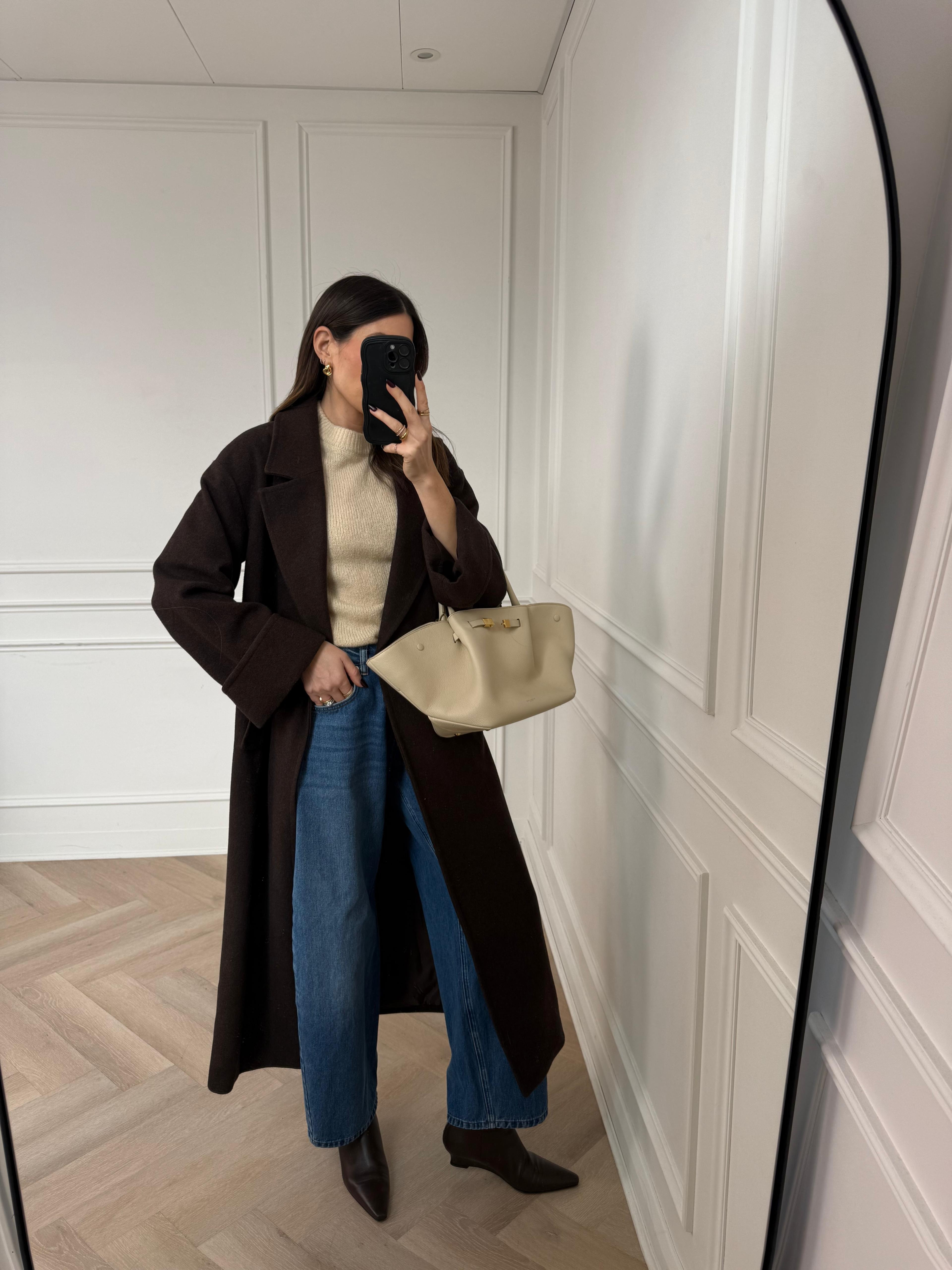 How we are styling WAT The Brand Wool Coat 🤎

autumn outfit
winter outfit
wool coat
WAT The Brand
Zara
Madewell
adidas Originals
Uniqlo
DeMellier 

 #LTKuk #LTKautumn #LTKstyletip