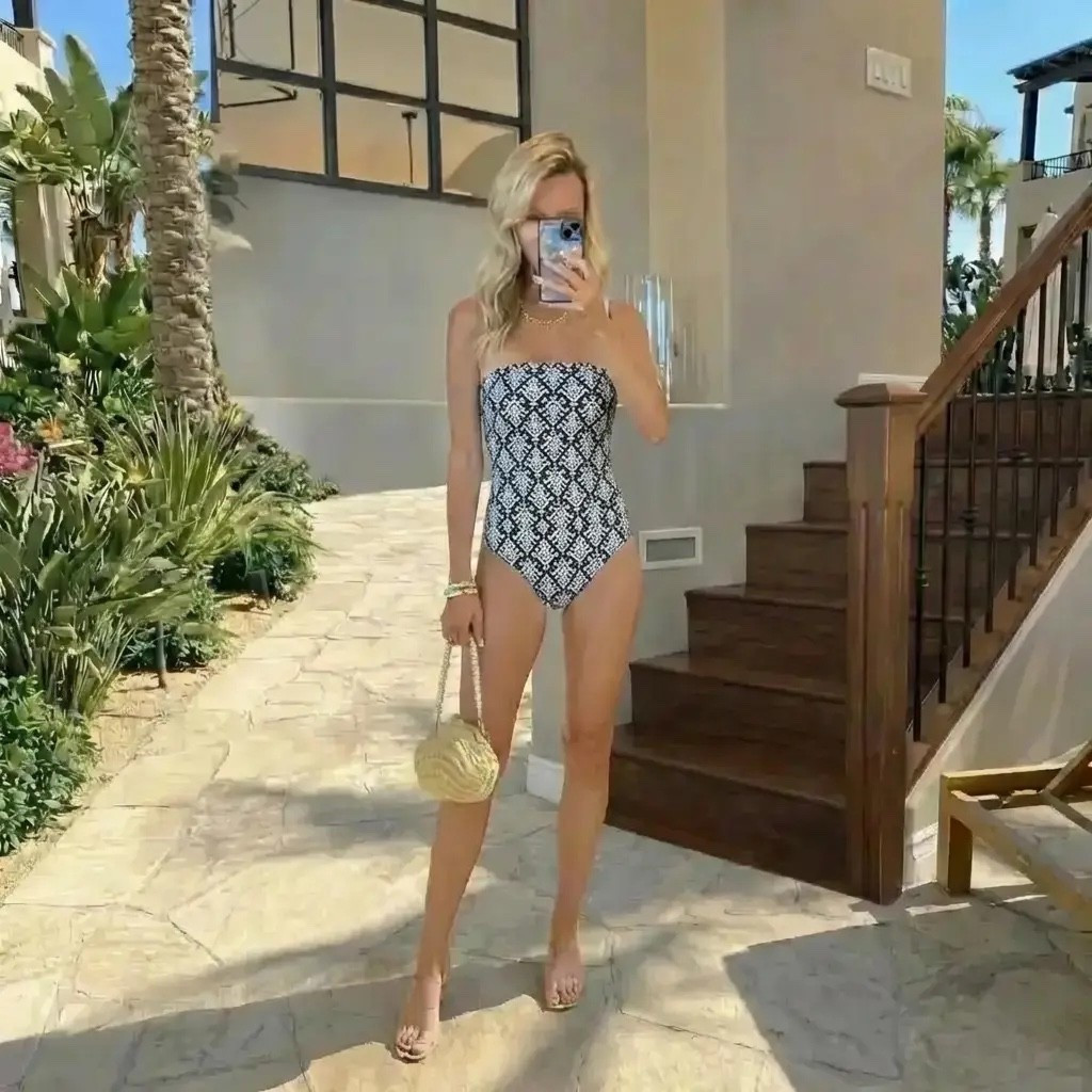 #SoraStyle
#ResortChic
#VacationGlow
#SunSoaked
#EffortlessStyle
#WomenWhoTravel
#WanderWithStyle
#ConfidenceLooksGood
#IslandMood
#TropicalEscape
#ChicSwim
#ResortWear
#JetSetVibes
#TravelInStyle
#GoldenHourLiving
#TrendyHeidi
#TrendyWithAPassport

#LTKValentine #LTKdayinmylife #LTKgrwm